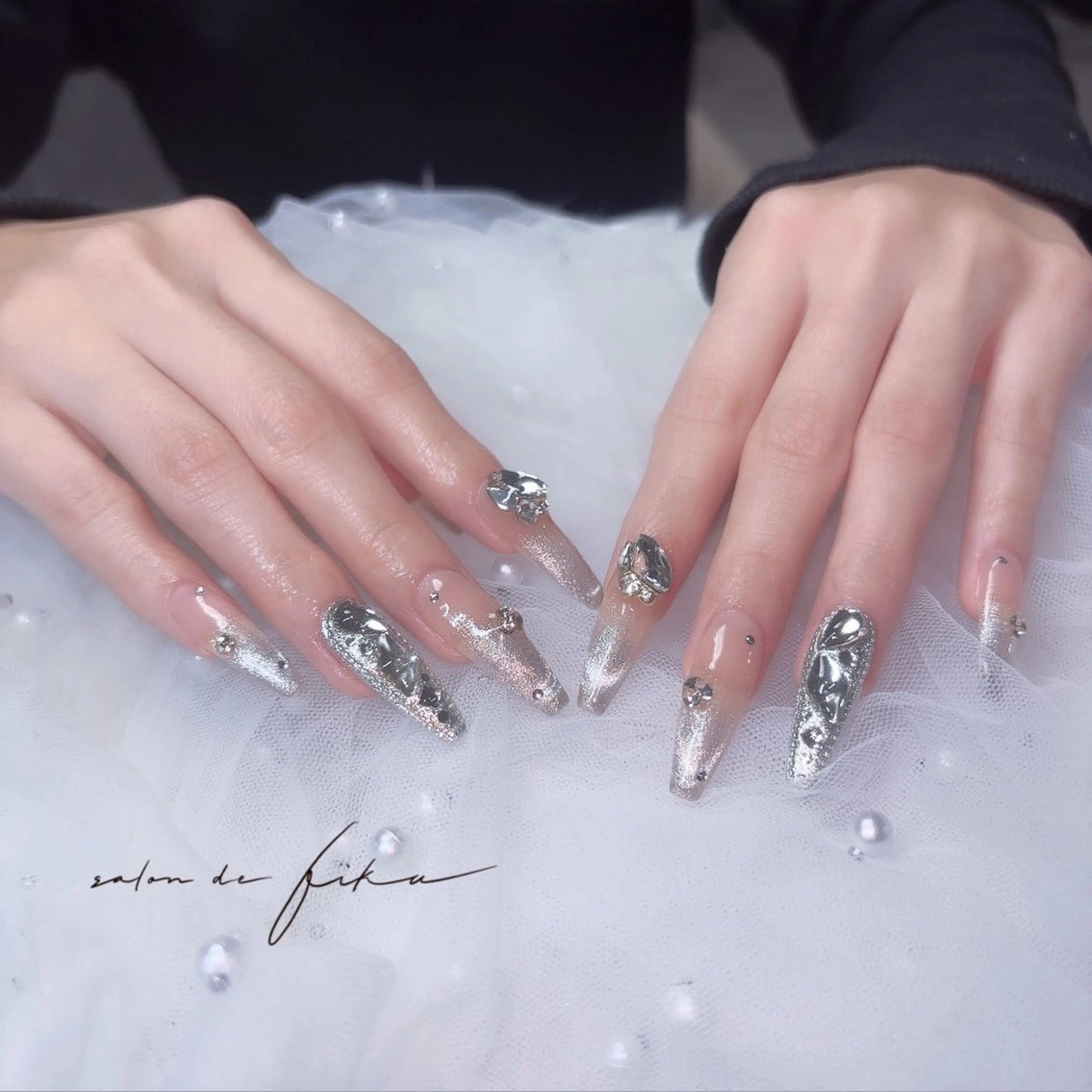 ネイル キラキラネイル ハンドネイル ayano 【パラジェル取扱店】のネイルデザイン