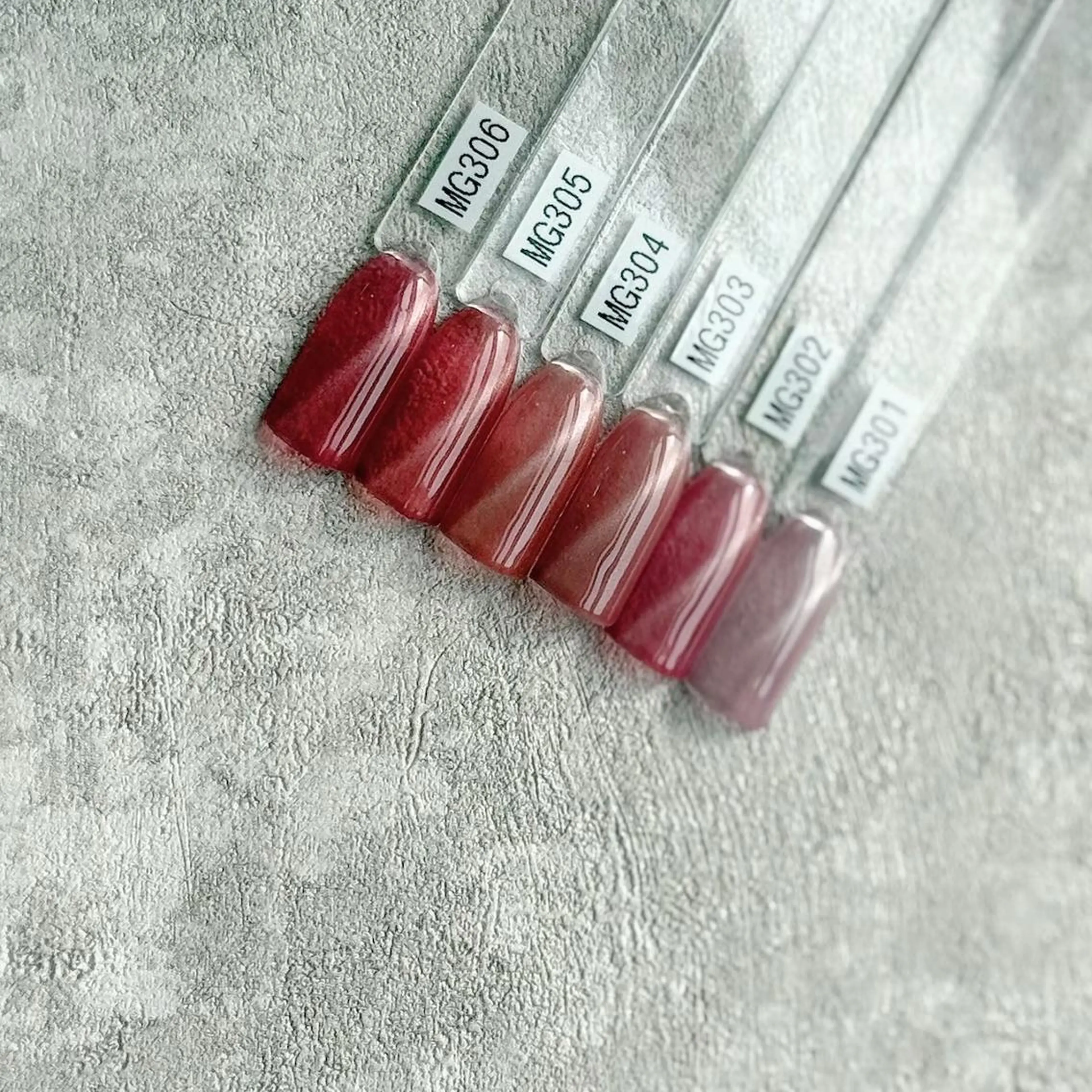 ネイル Good day Isideのネイルデザイン