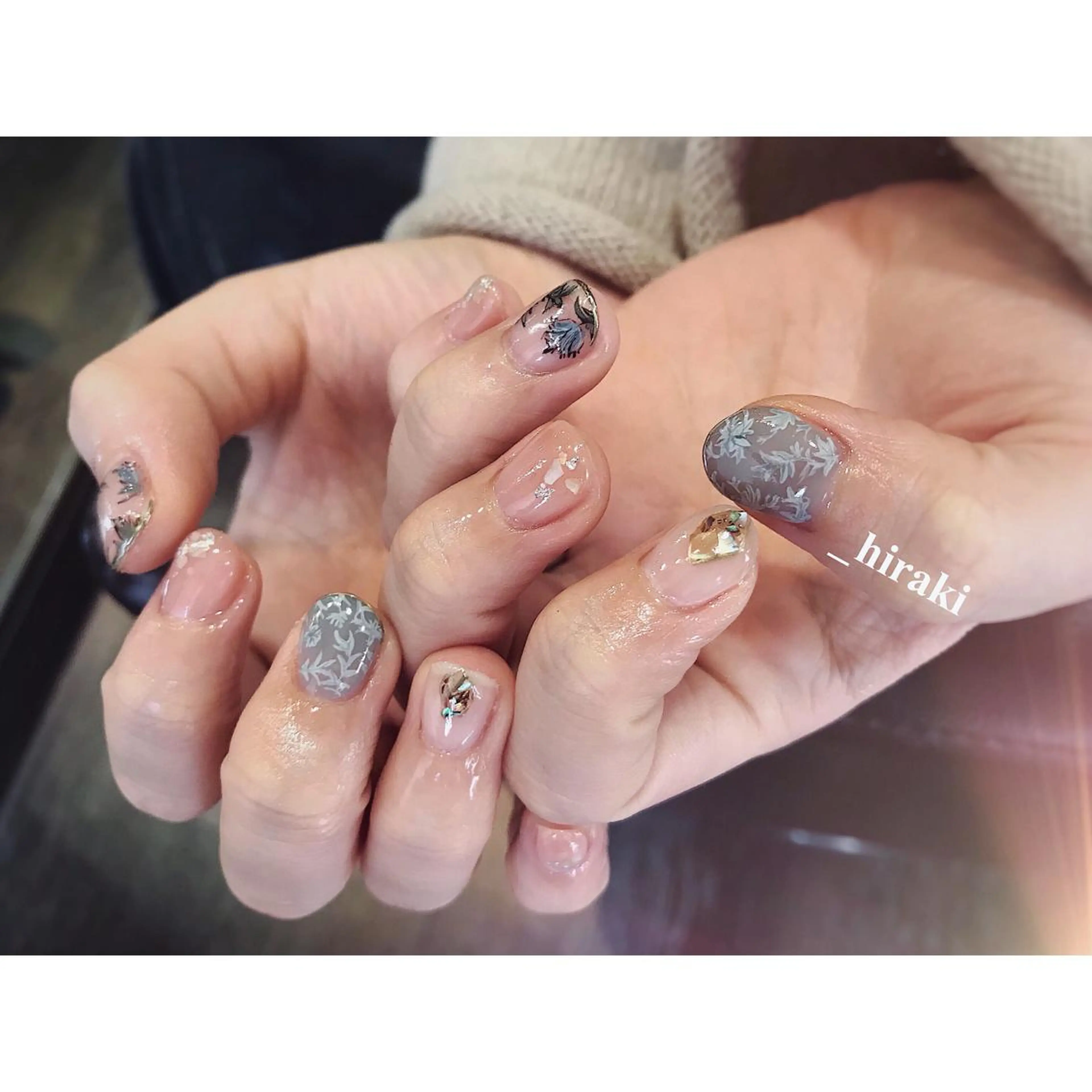 ネイル nail atelier AMBER所属・saori .の眉毛・アイブロウイメージ