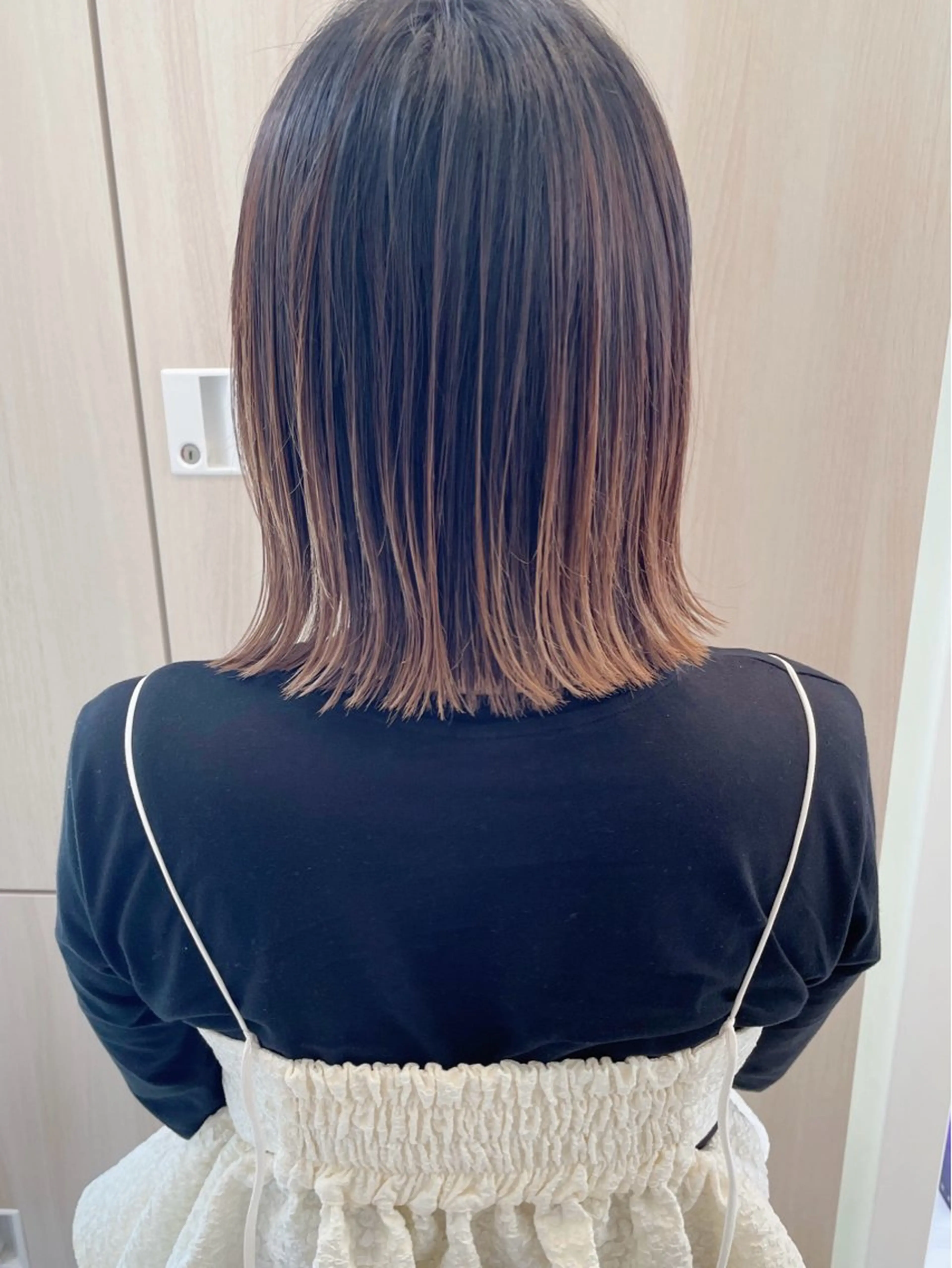 ミディアム 切りっぱなしボブ ボブ ハイライト カット ヘアカラー 【ボブ/個室サロン】 癒し空間mimuraのヘアスタイル
