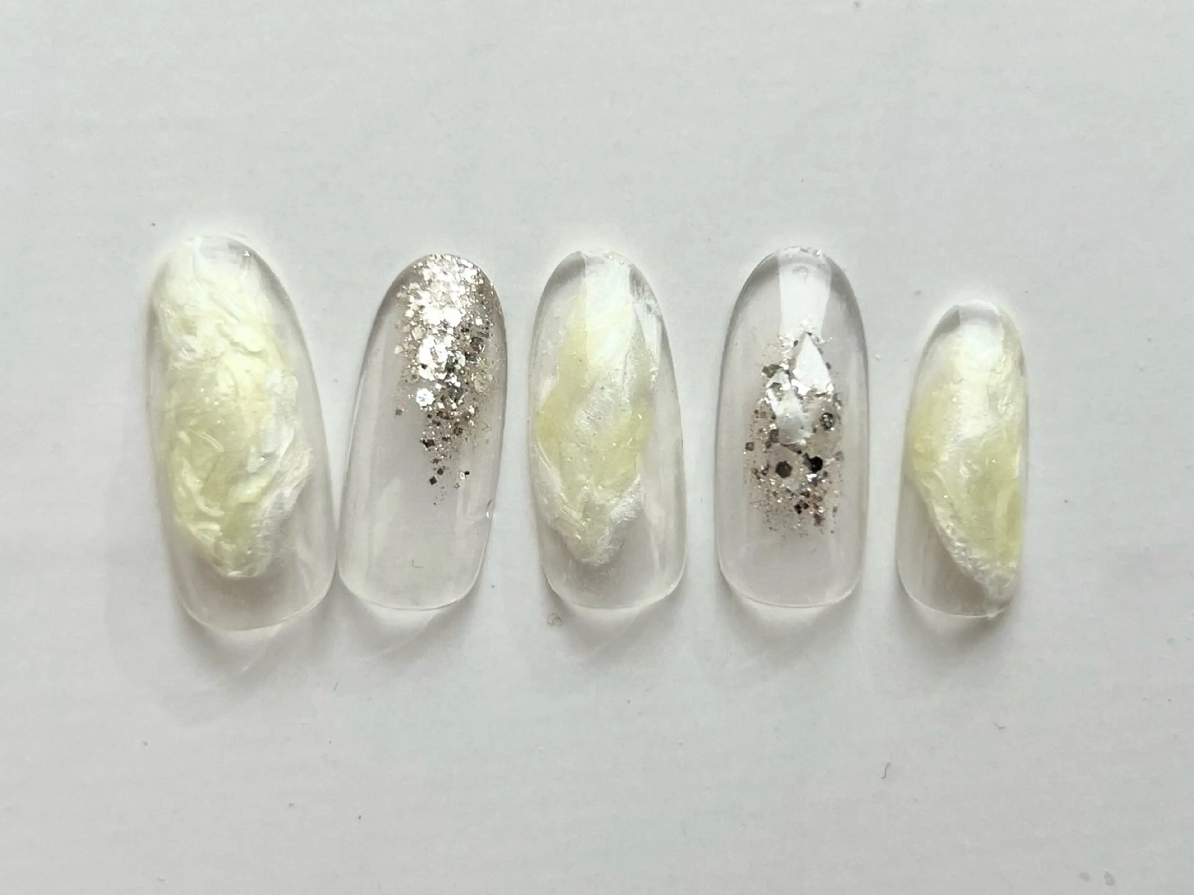 ネイル ニュアンスネイル ハンドネイル NailSalon MAHINAのネイルデザイン