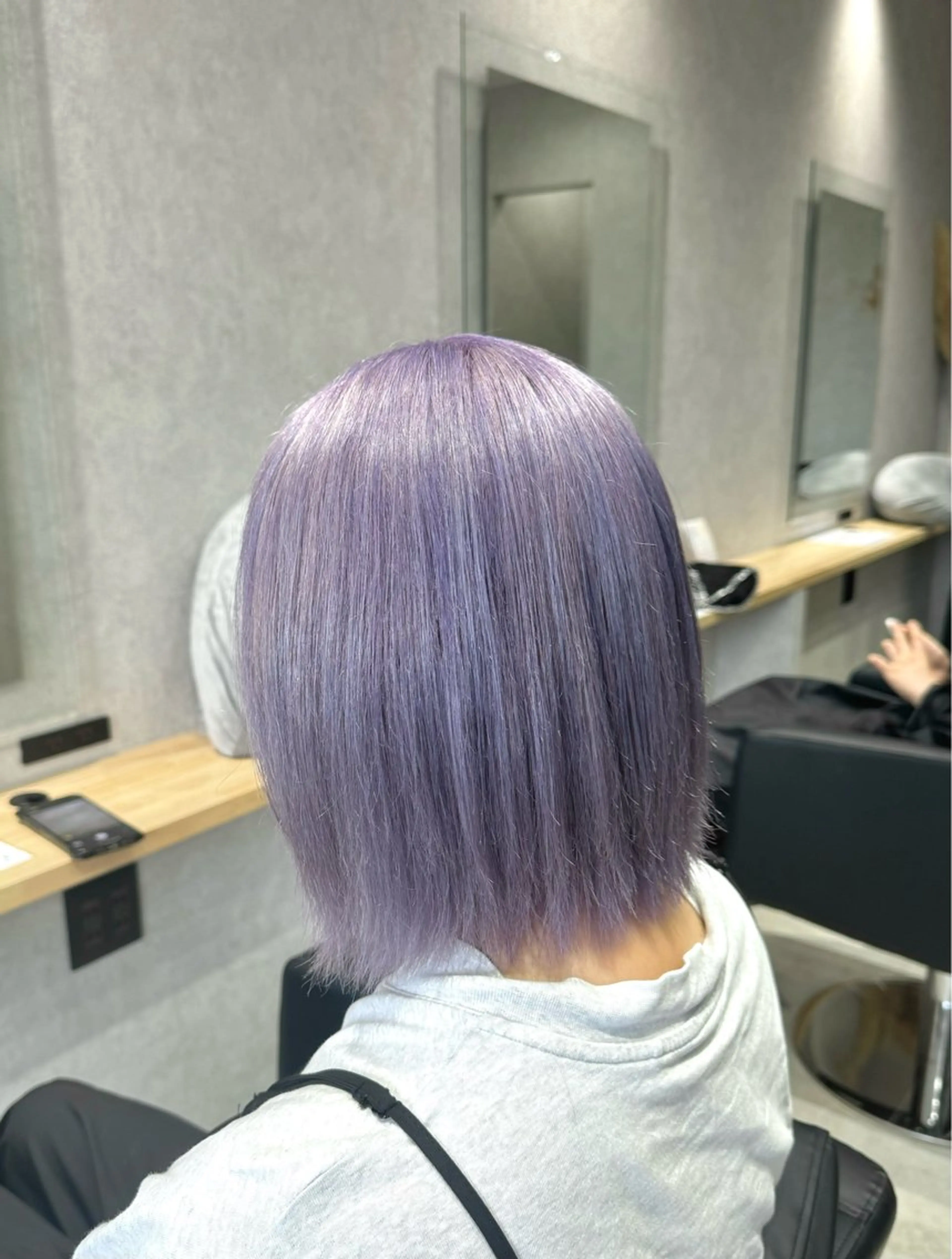 ミディアム パープルカラー 小森 翔太のヘアスタイル