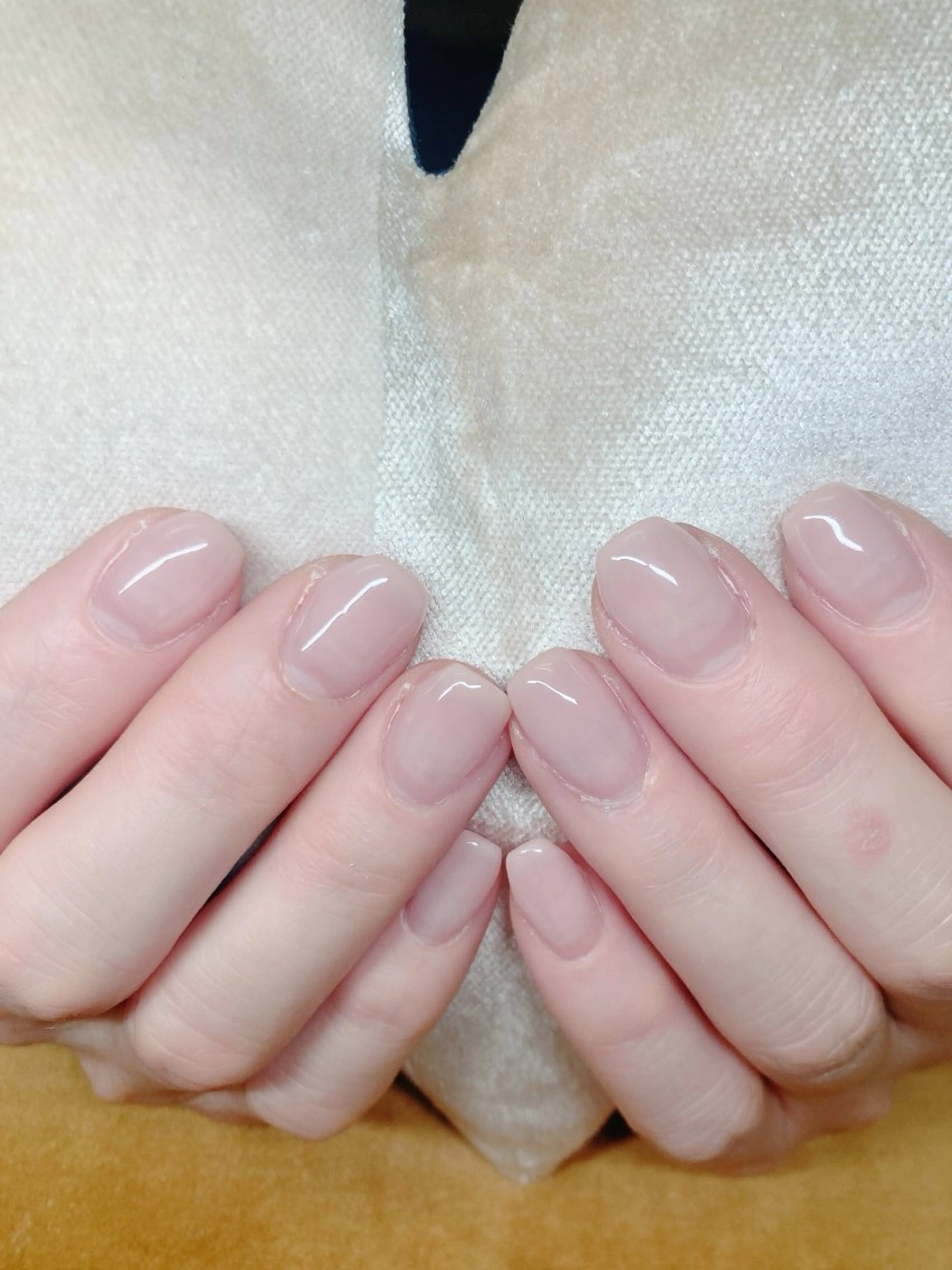 ネイル ECLAT エクラ所属・寺山 千鶴のネイルデザイン