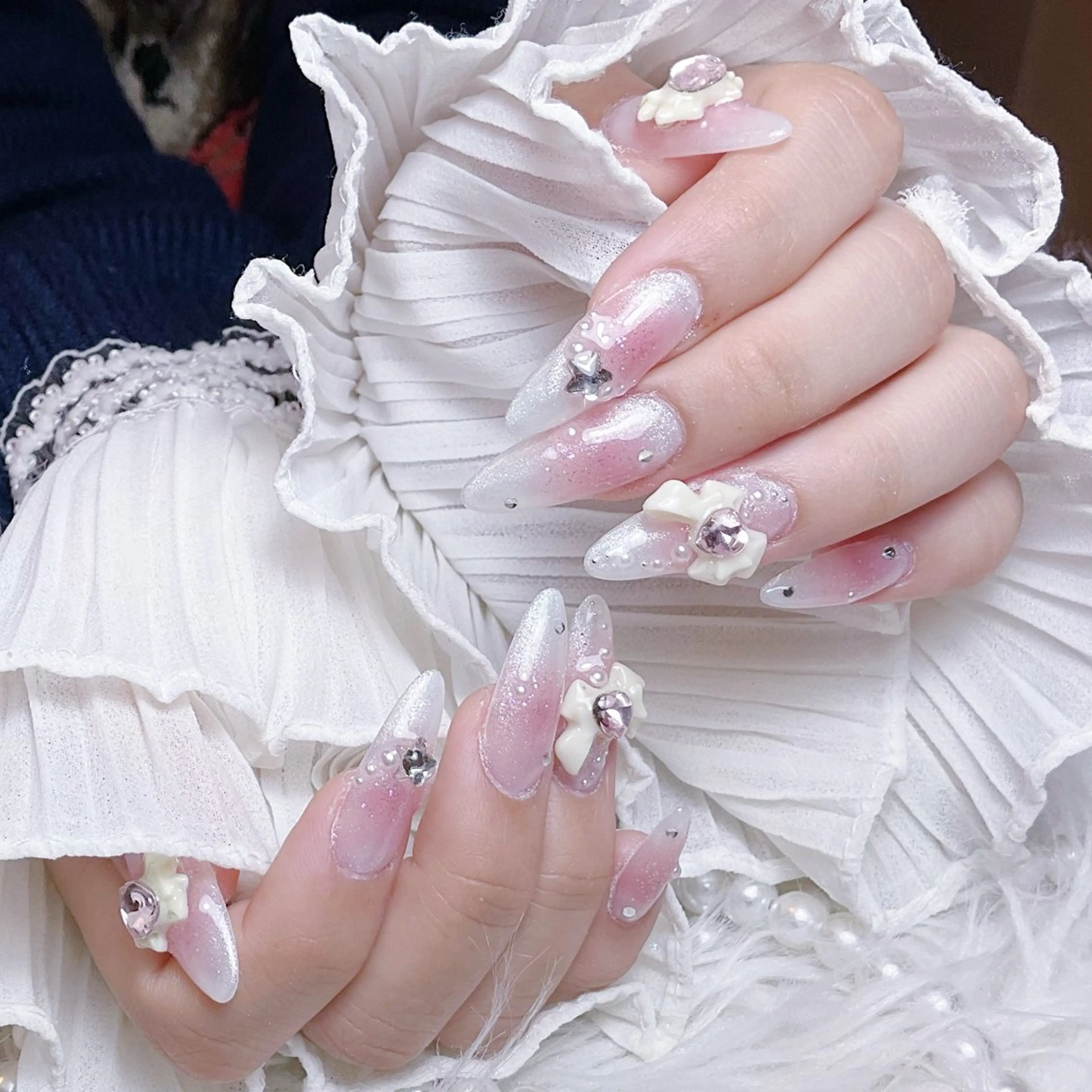 ネイル ハンドネイル 🌈Yun nail hyejin💋のネイルデザイン