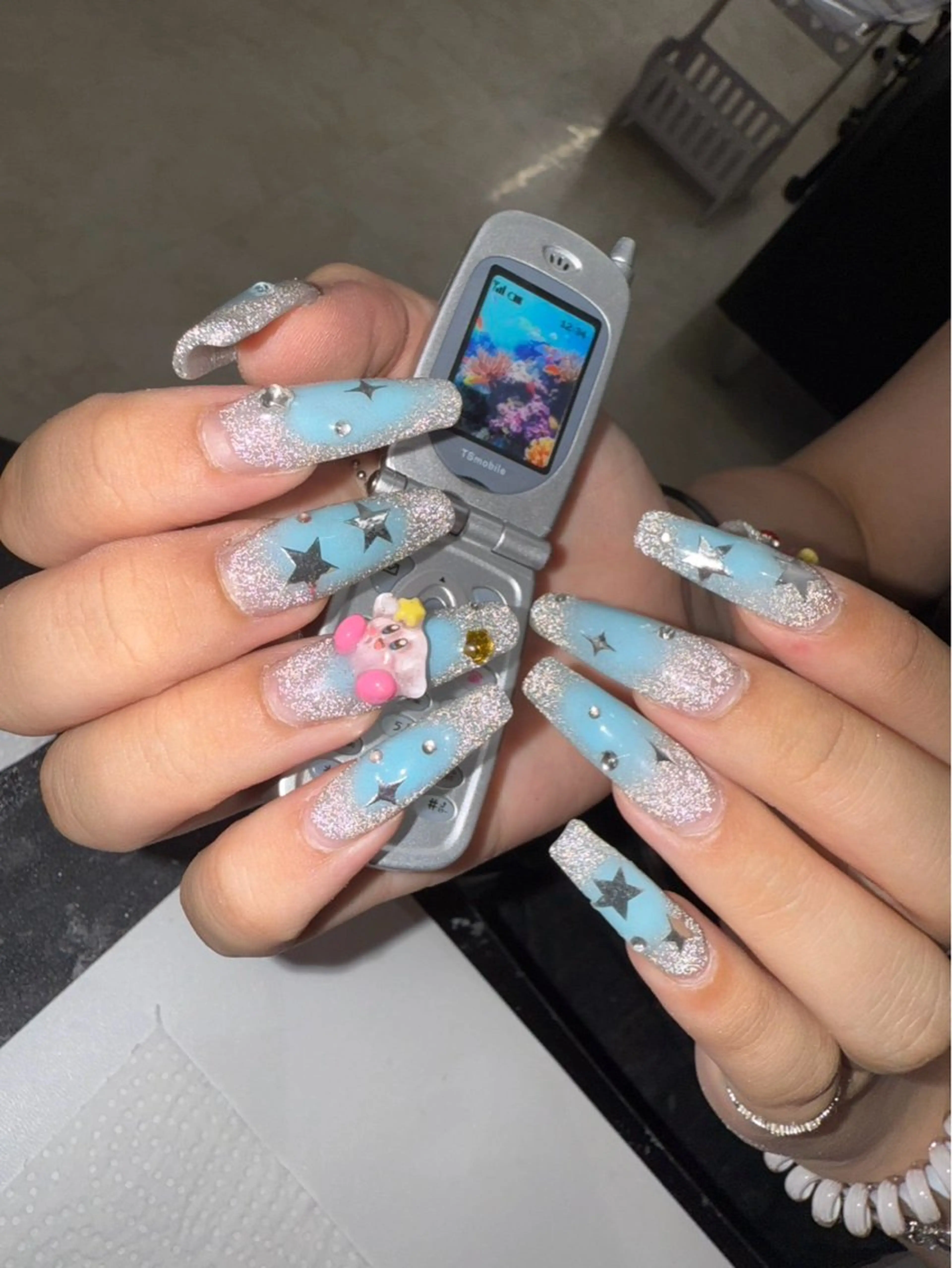 ネイル チークネイル フラッシュネイル 水色 ハンドネイル MODA みうのネイルデザイン