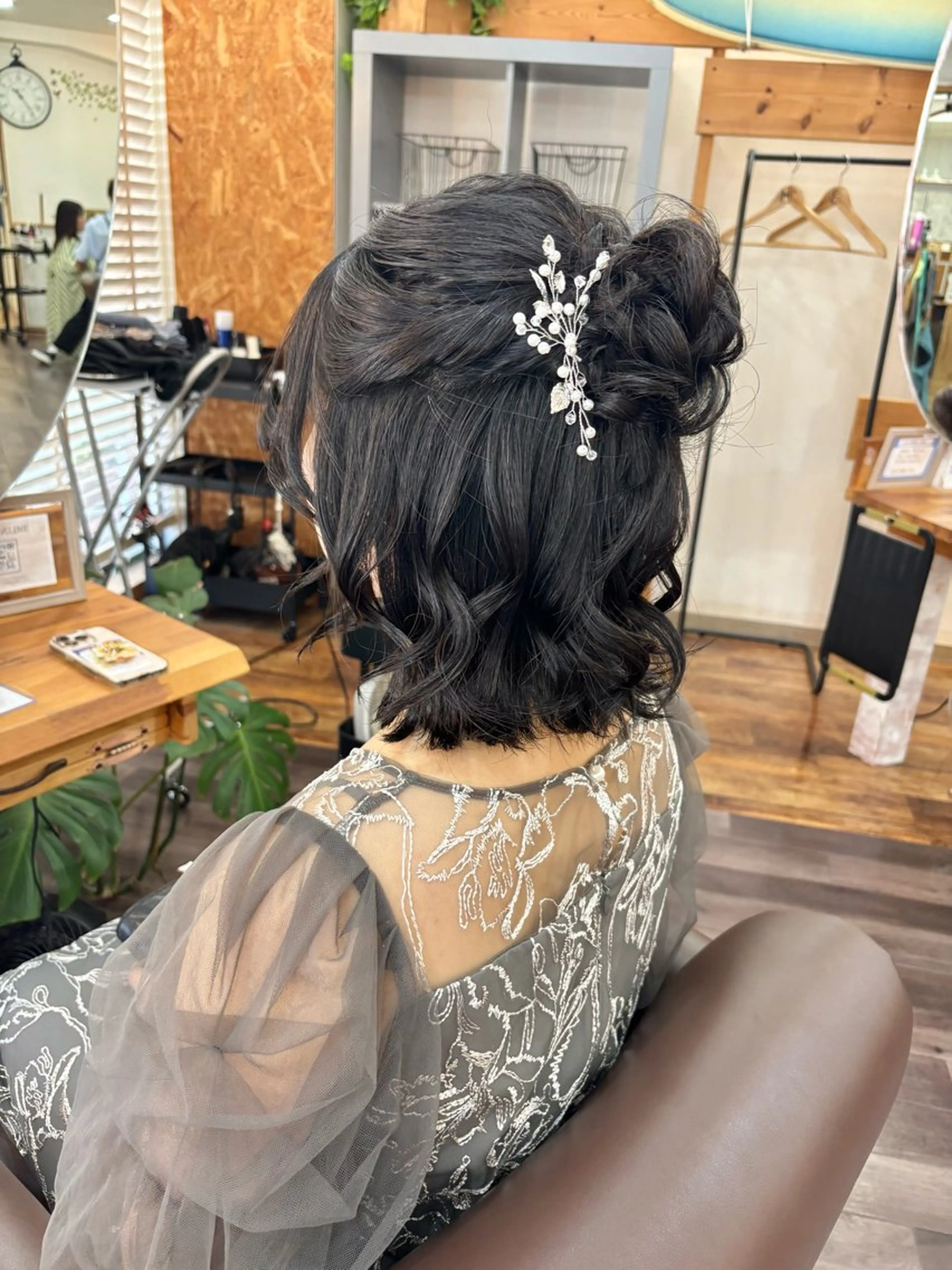 ミディアム ヘアアレンジ ハーフアップ お団子ヘア ボブ ヘアセット bright所属・miku ヘアセット/着付けのヘアスタイル