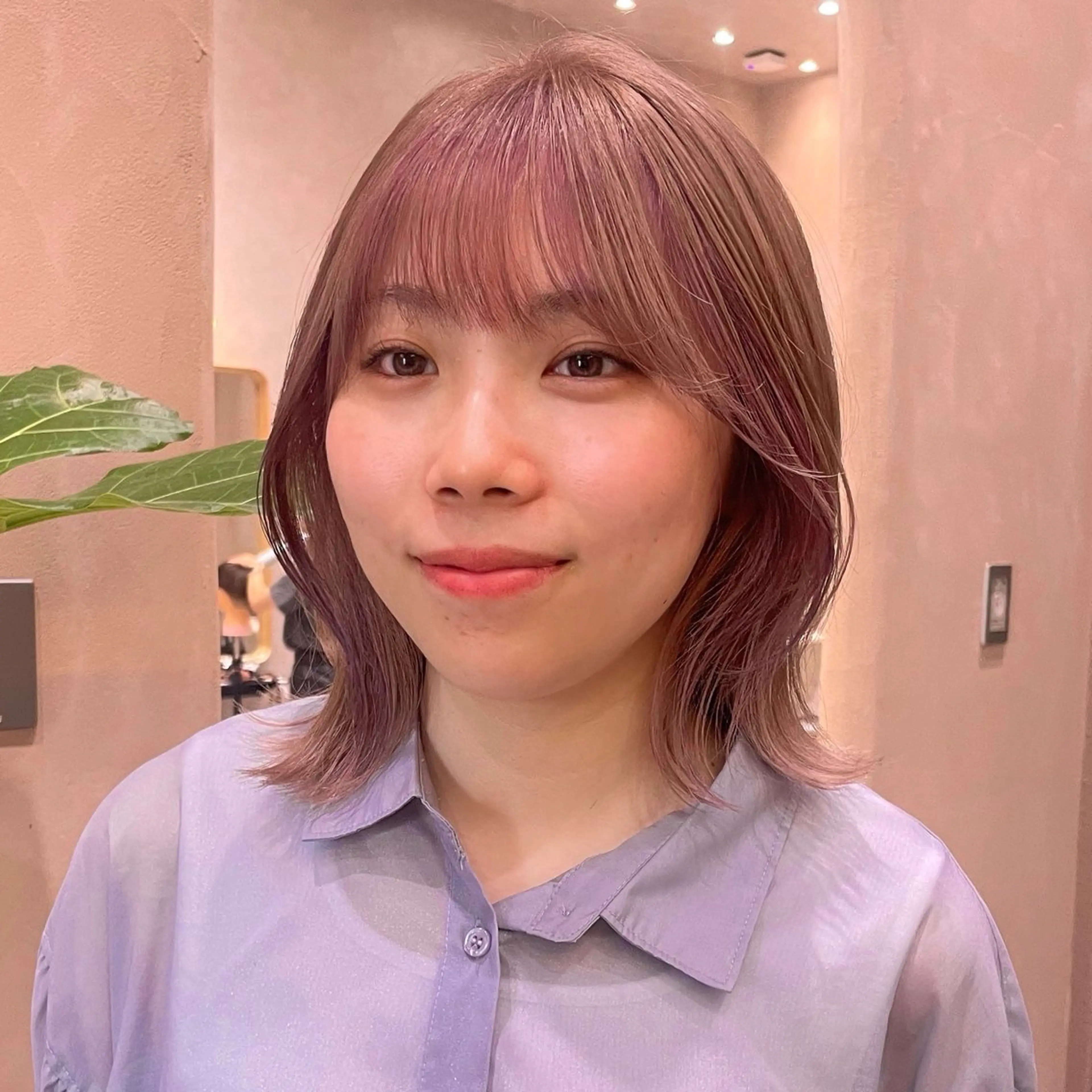 ミディアム カラー レイヤー/ブリーチ /暖色/ゆきなのヘアスタイル