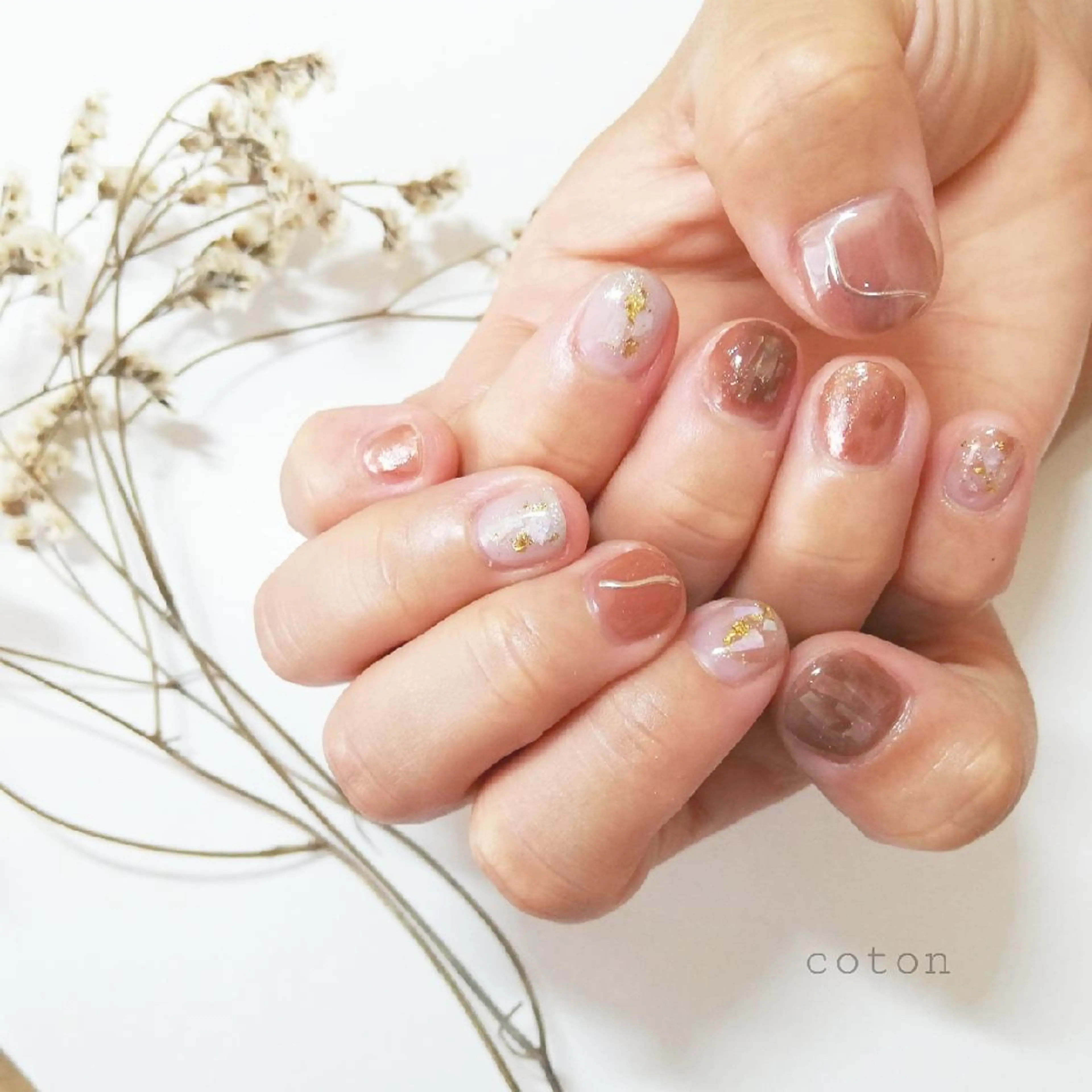 ネイル アートネイル ニュアンスネイル 🥀ネイルサロン cotonコトン🥀のネイルデザイン
