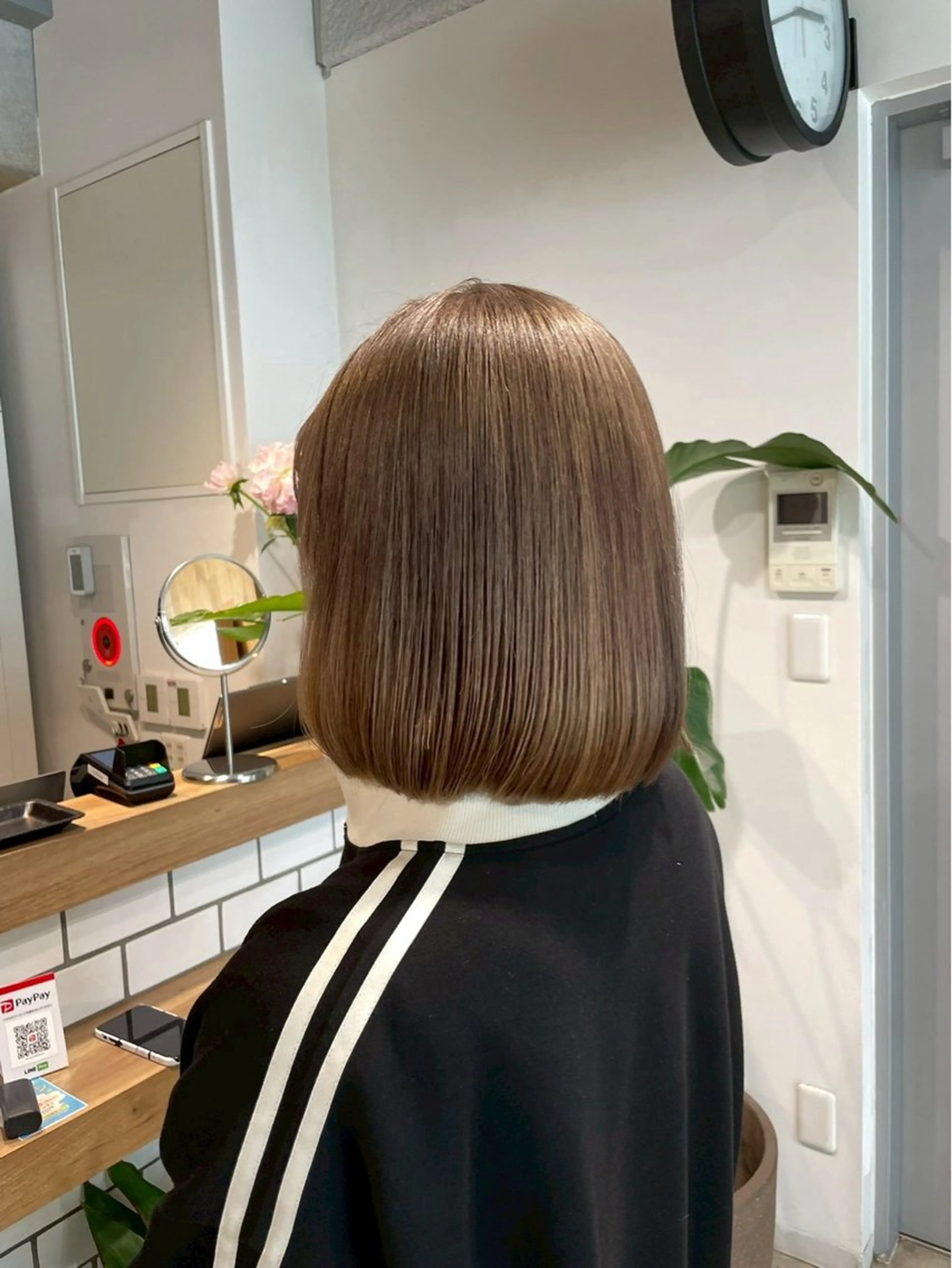 ミディアム カラーモデル🎨✨ 長與夕夏のヘアスタイル