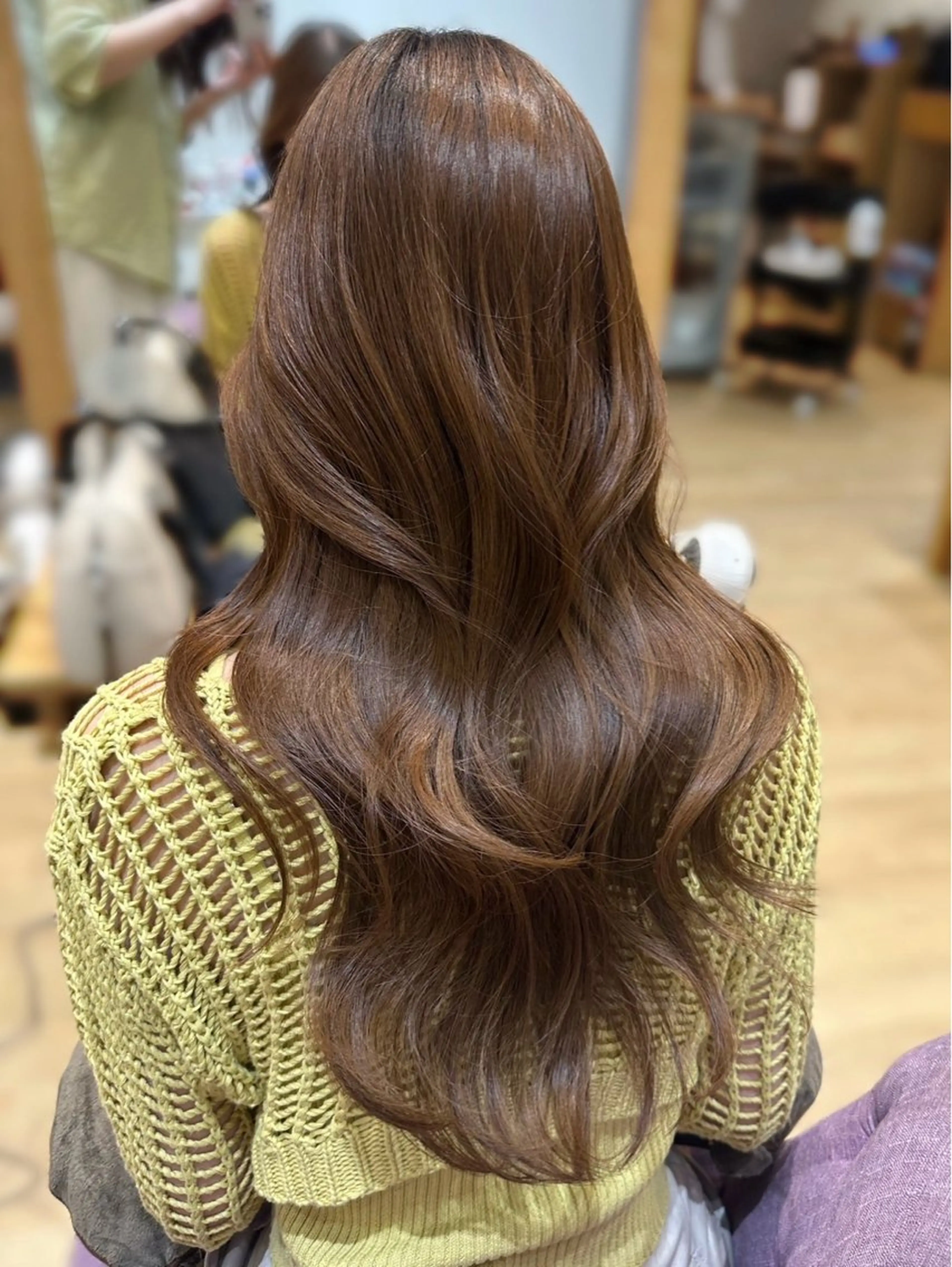 カラー 大野 芽依のヘアスタイル