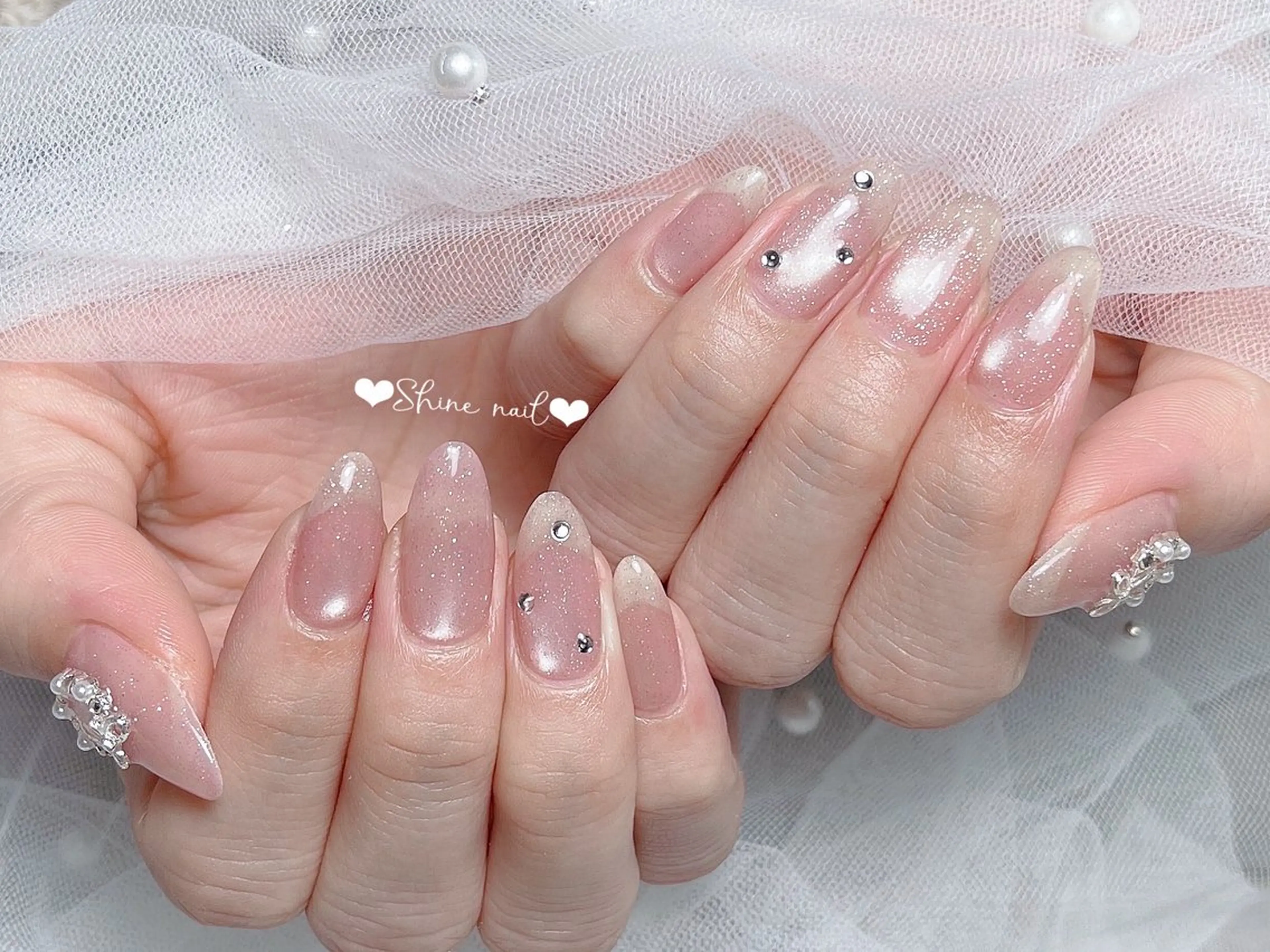 ネイル ハンドネイル 〜Shine Nail〜【サイナネイル】パラジェル／ 長さだし／持ち込み／ワンホン／フィルイン所属・shine 🎀 長さだし&デザインのネイルデザイン