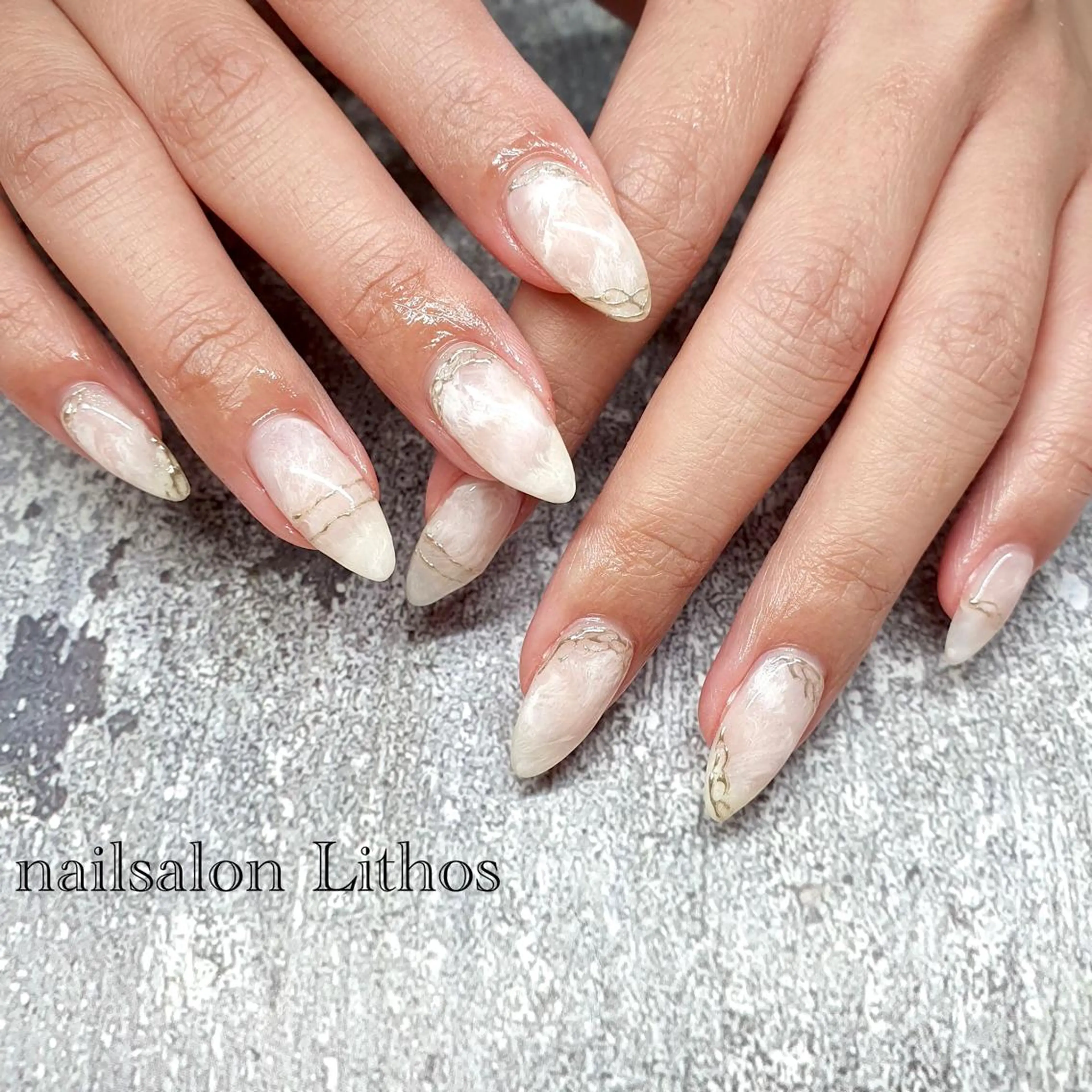 ネイル 大理石ネイル(マーブル) ハンドネイル nailsalon Lithos所属・nailsalon Recontreのネイルデザイン