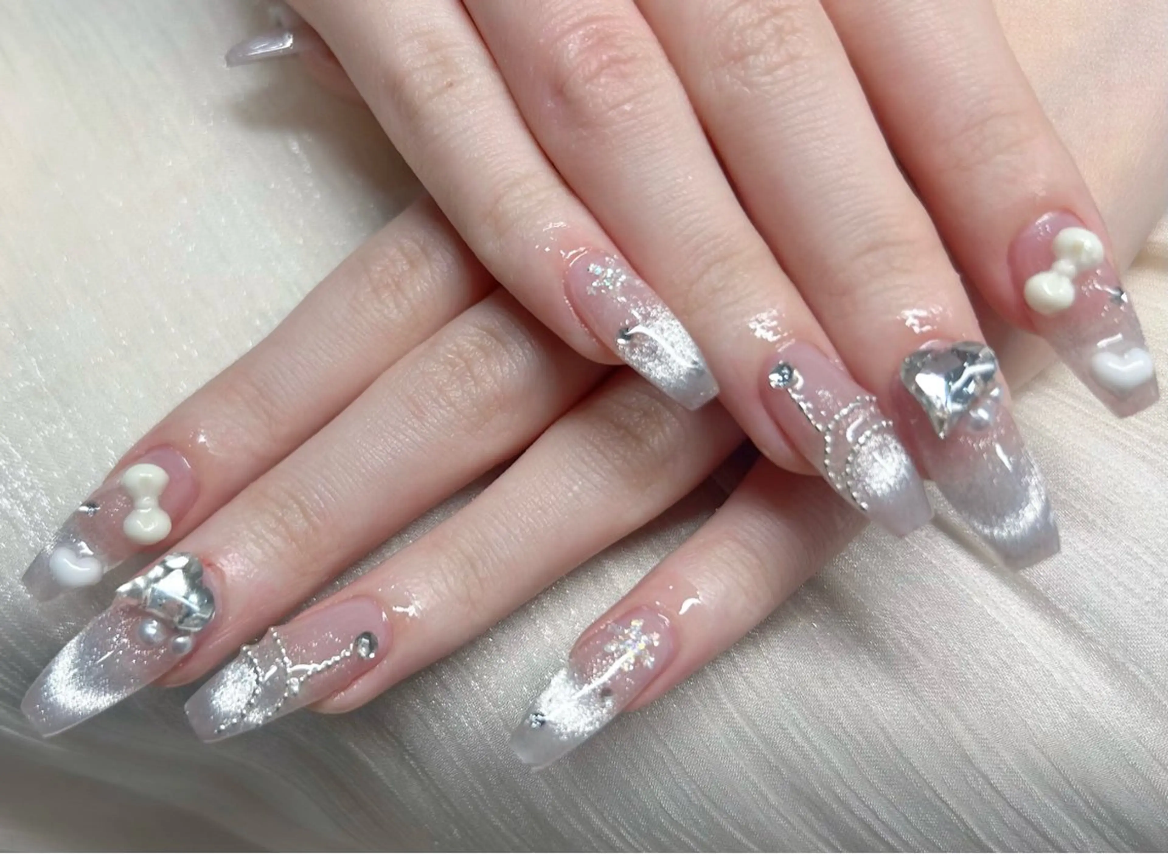 ネイル NIJI ネイルサロンのネイルデザイン