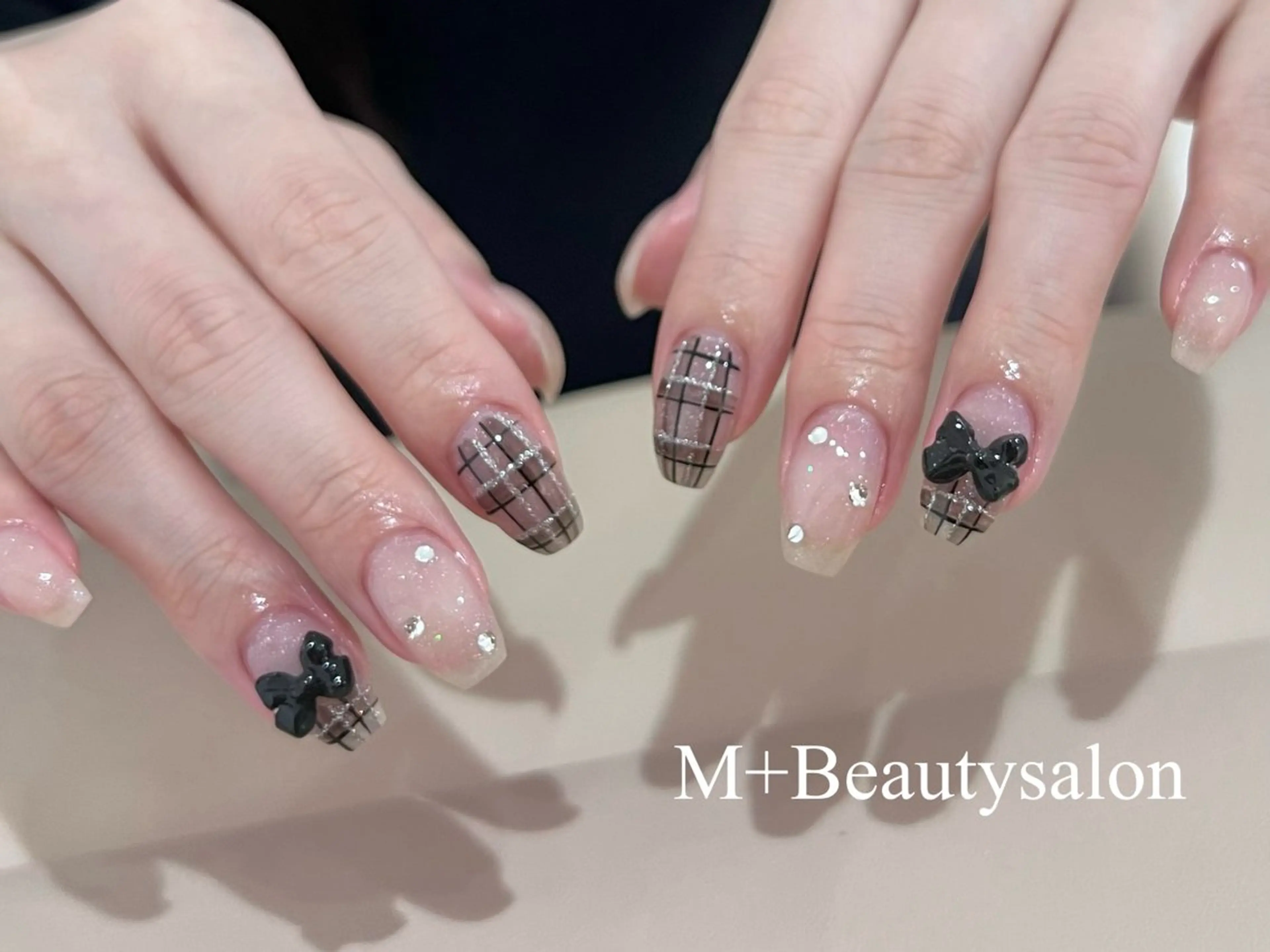ネイル M+  Beauty Salonのネイルデザイン