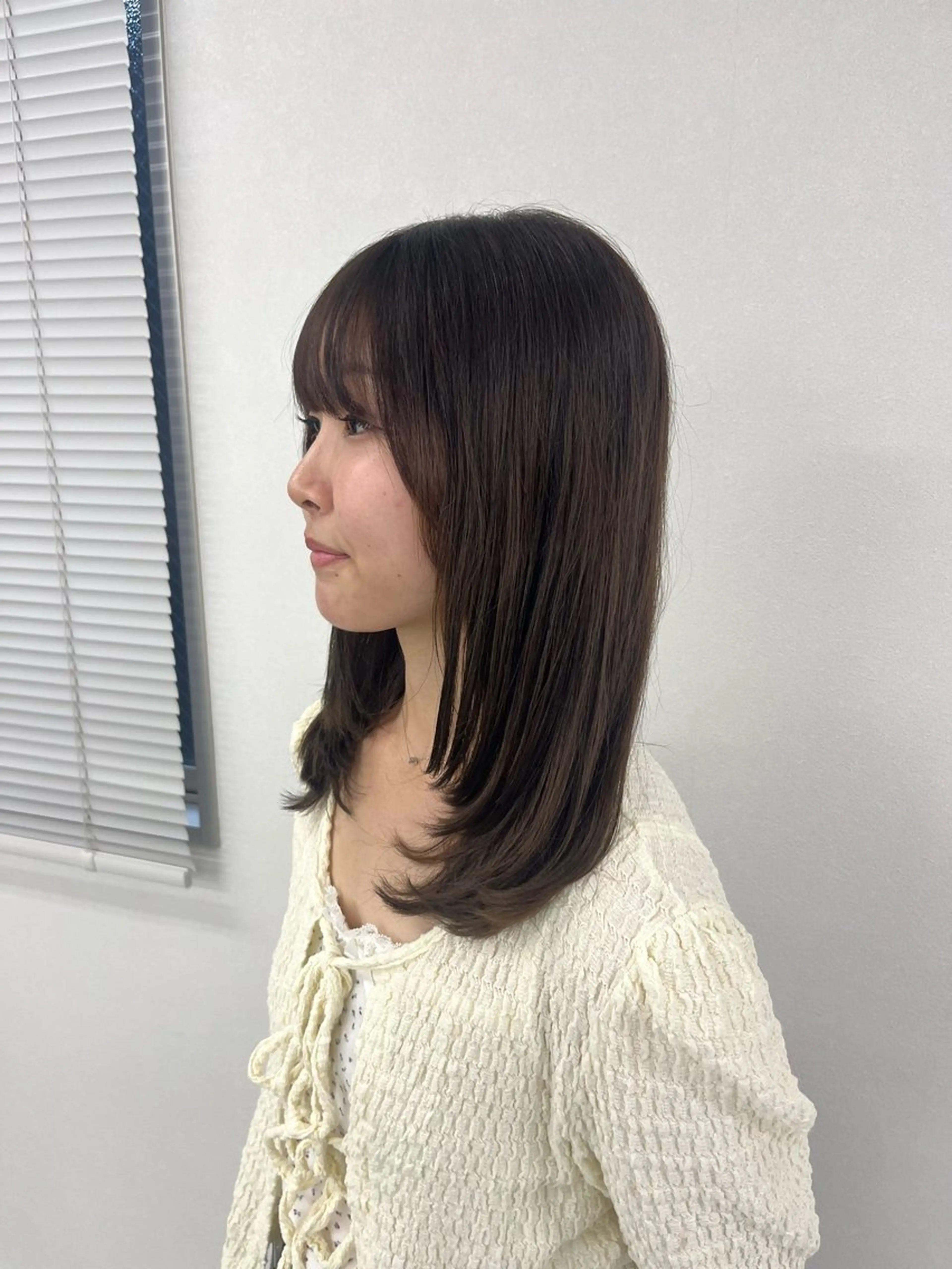 ミディアム 顔まわりレイヤー 顔周りカット レイヤーカット カット FERIA  梅田所属・FERIA 梅田 🍁竹田 誠 🍁のヘアスタイル