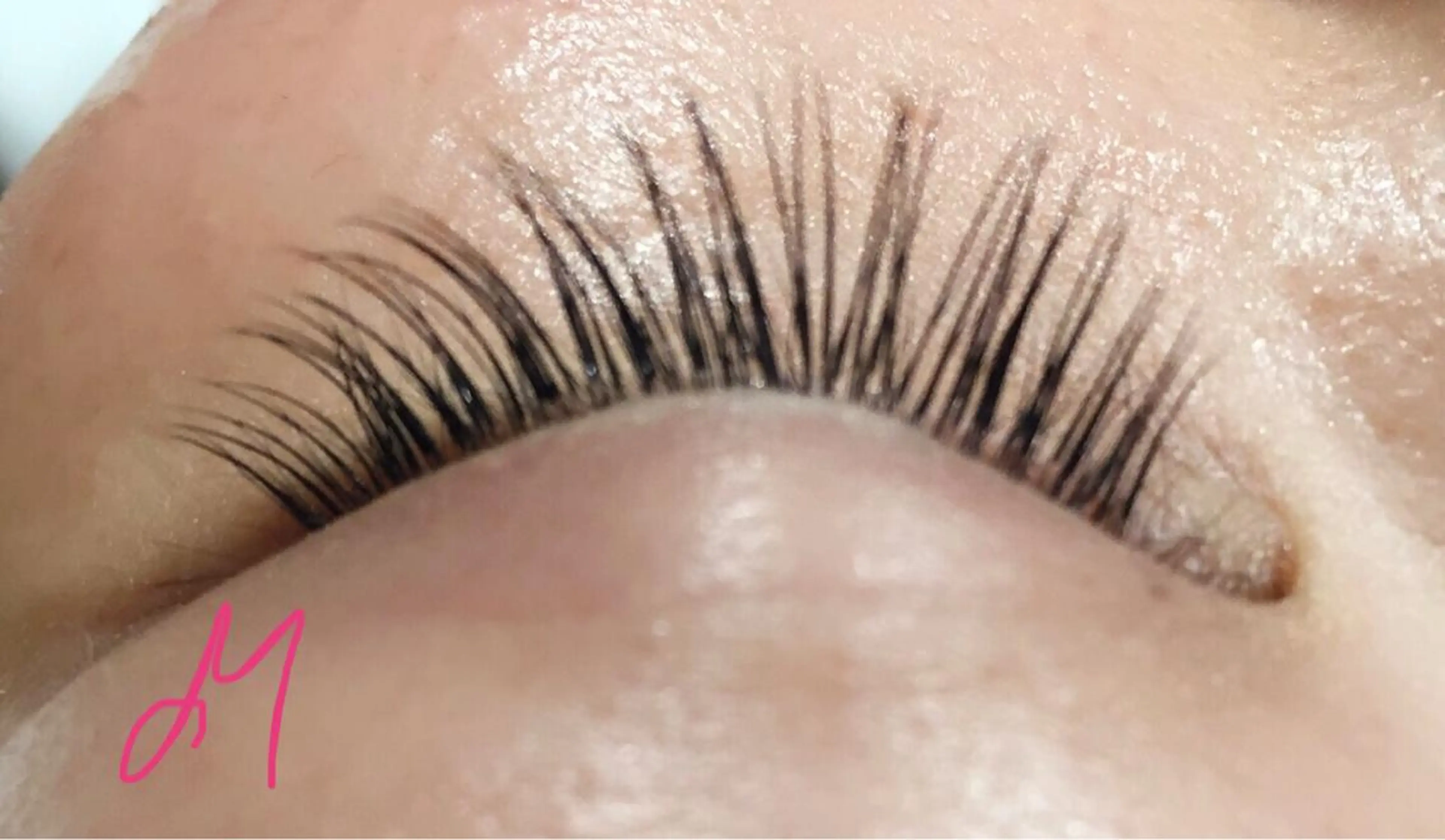 ❇︎最高級フラットラッシュ使用❇︎​〜​マツエク80本​〜​コーティングサービス✨の写真