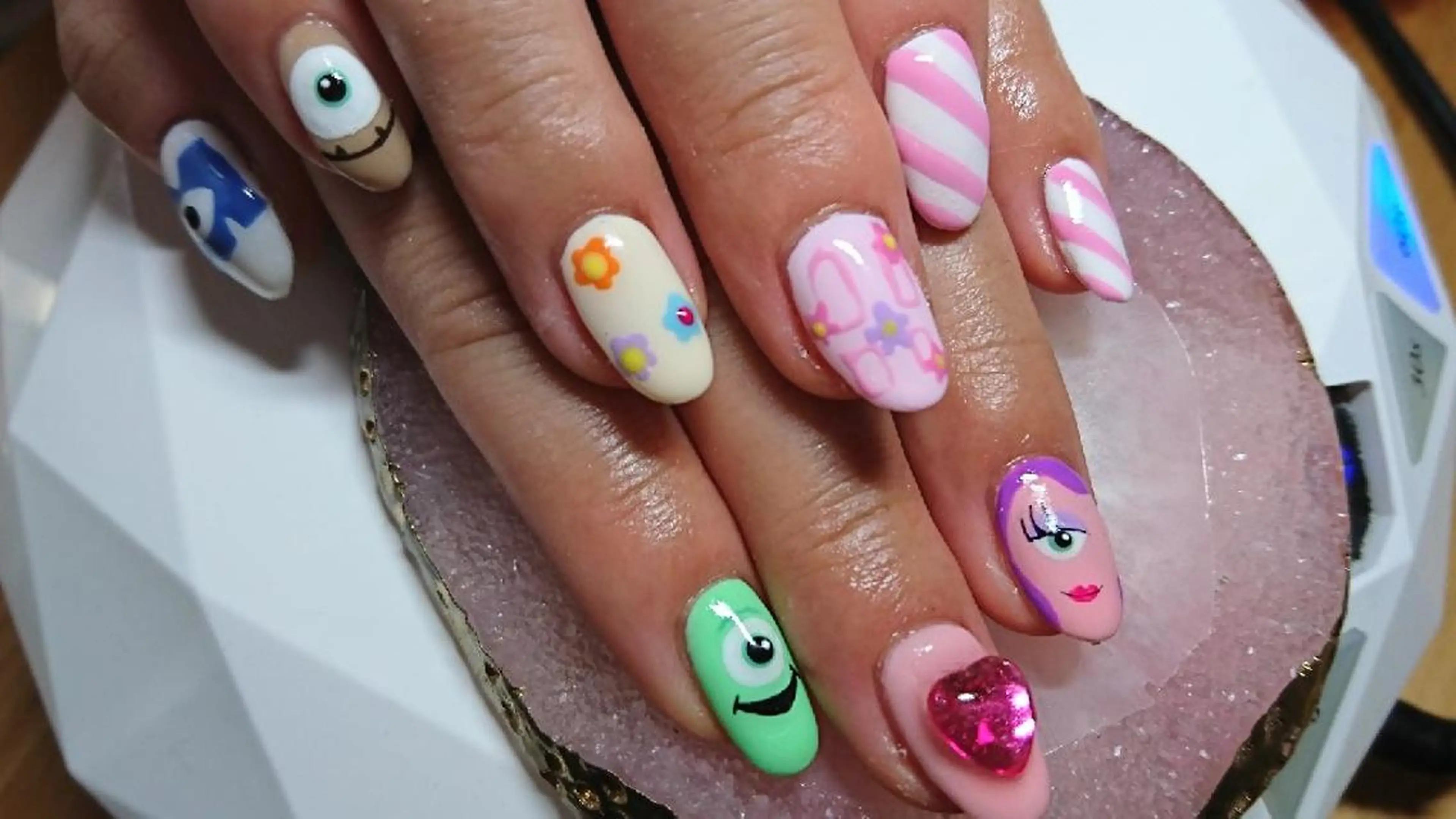 ネイル LAVISH nail salonのヘアスタイル