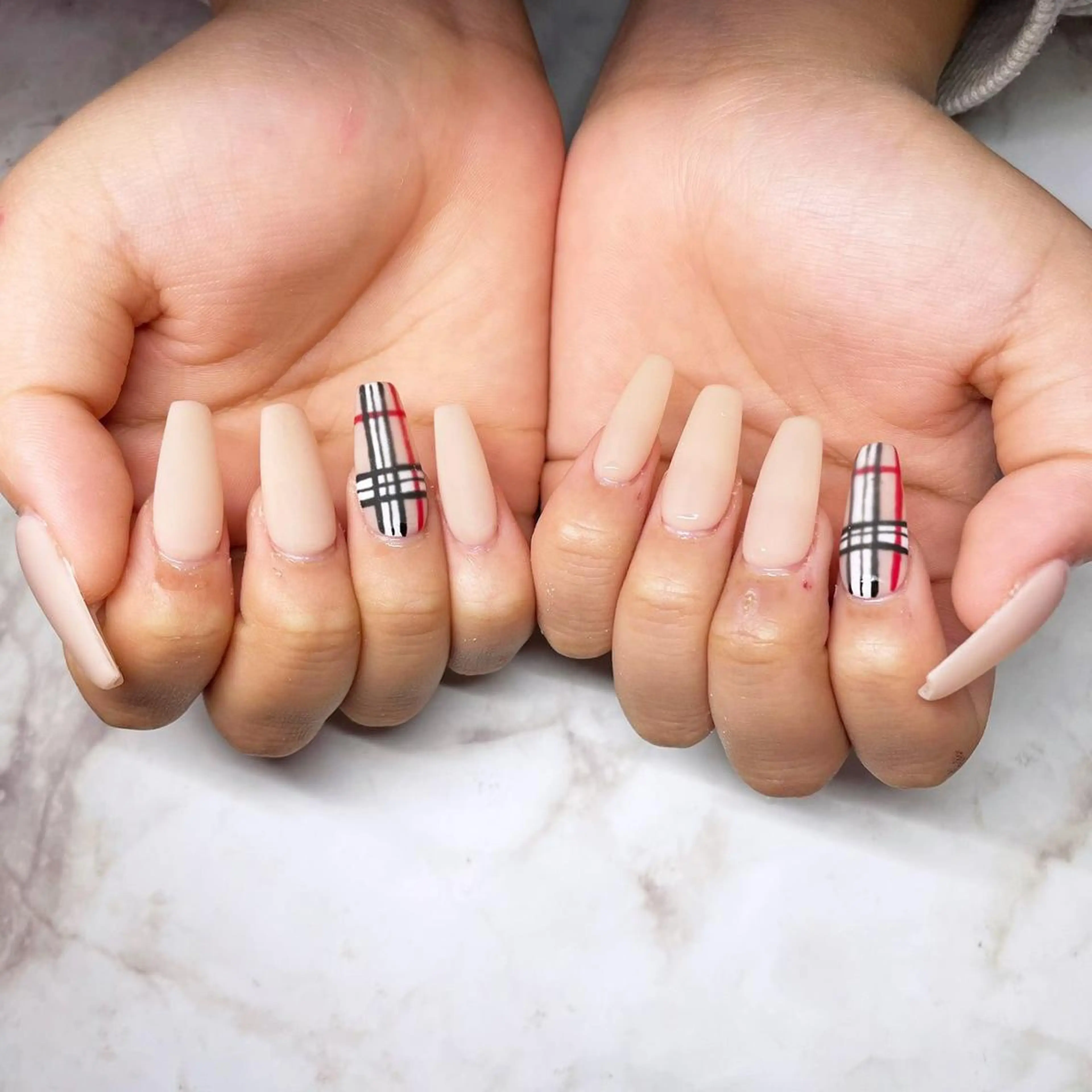 ネイル ハンドネイル My+ Yukaのネイルデザイン