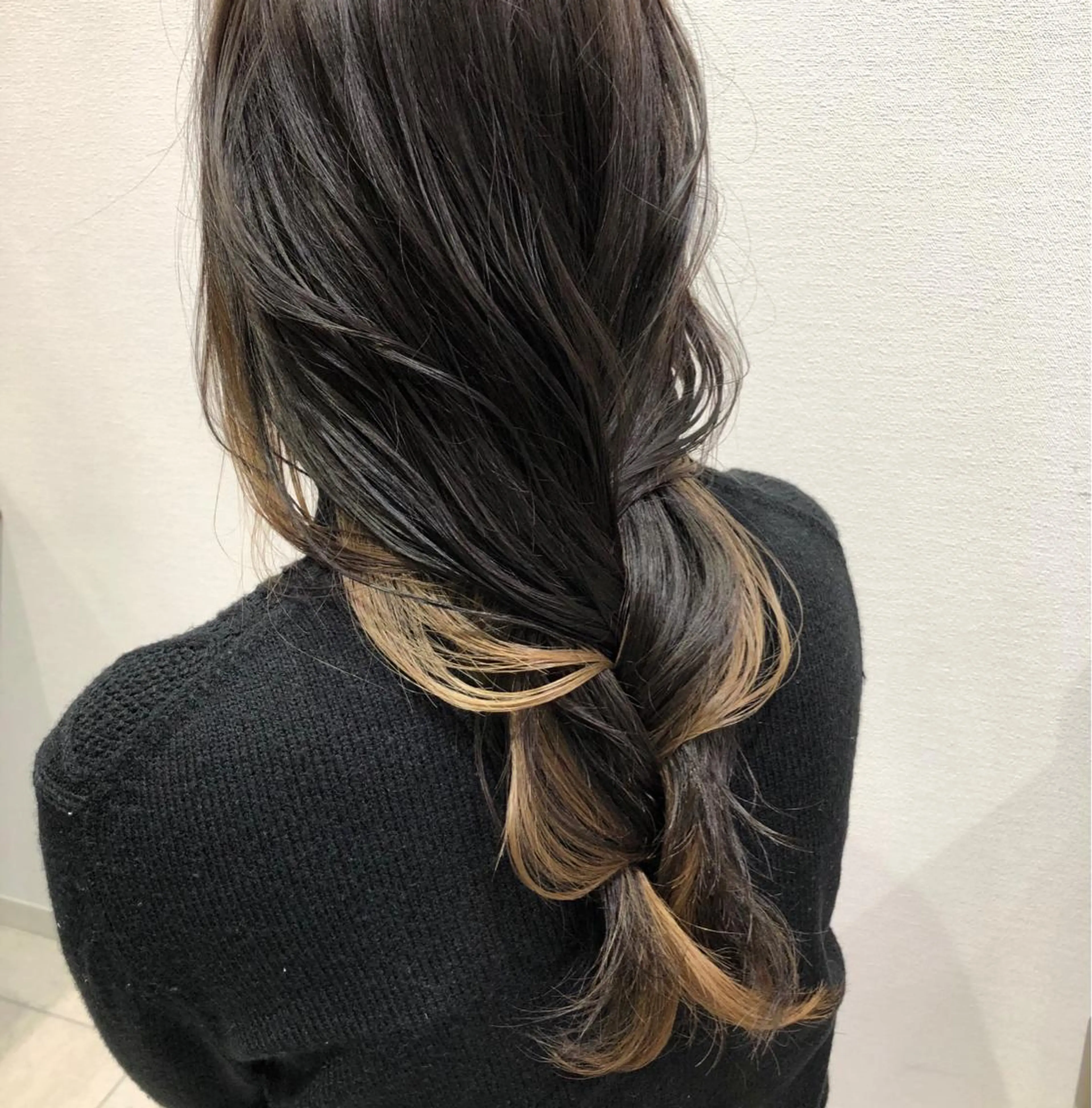 ロング 日野・八王子縮毛矯正 ワタナベリョウマのヘアスタイル