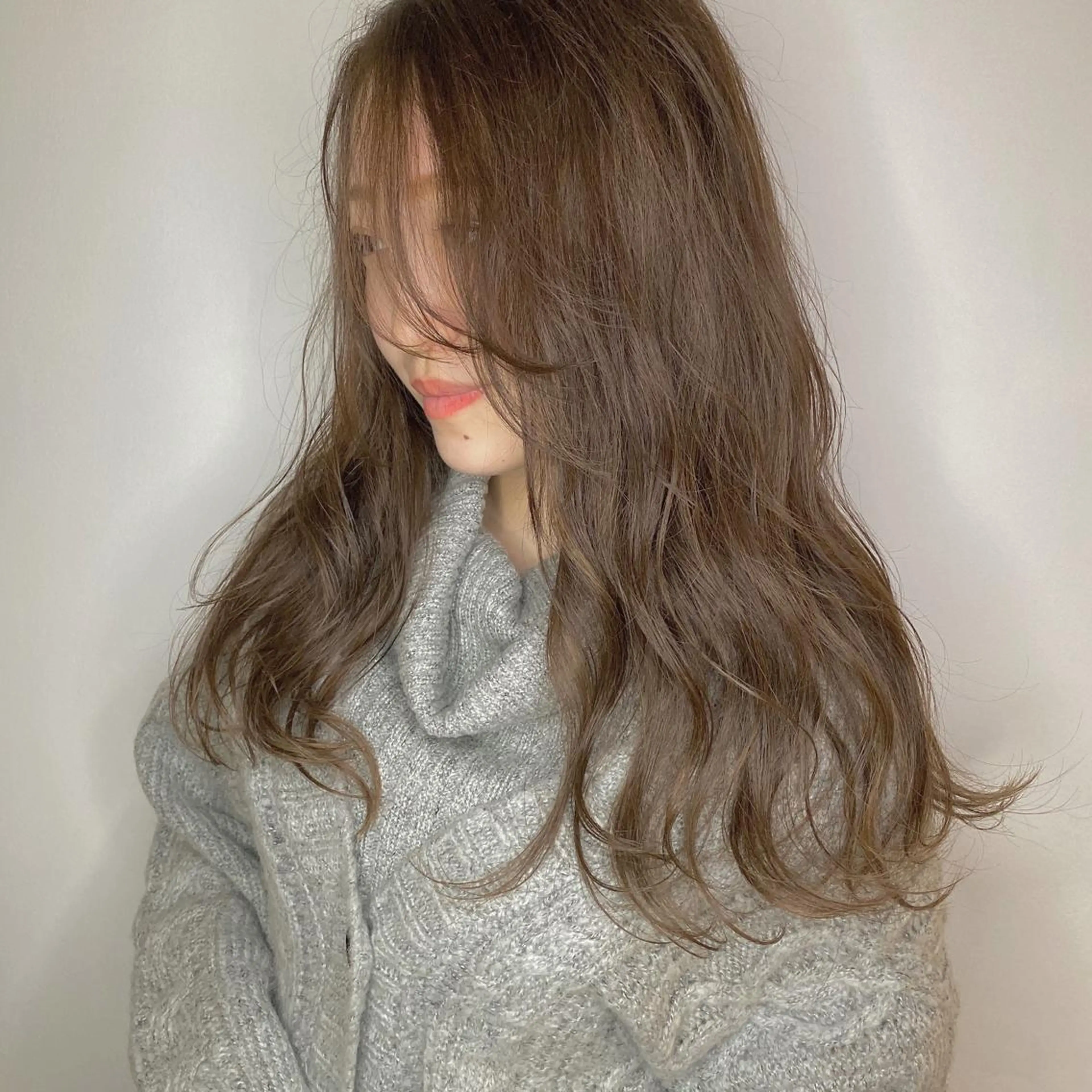 カラー ハイライトカラー nable.所属・栗林 実莉のネイルデザイン