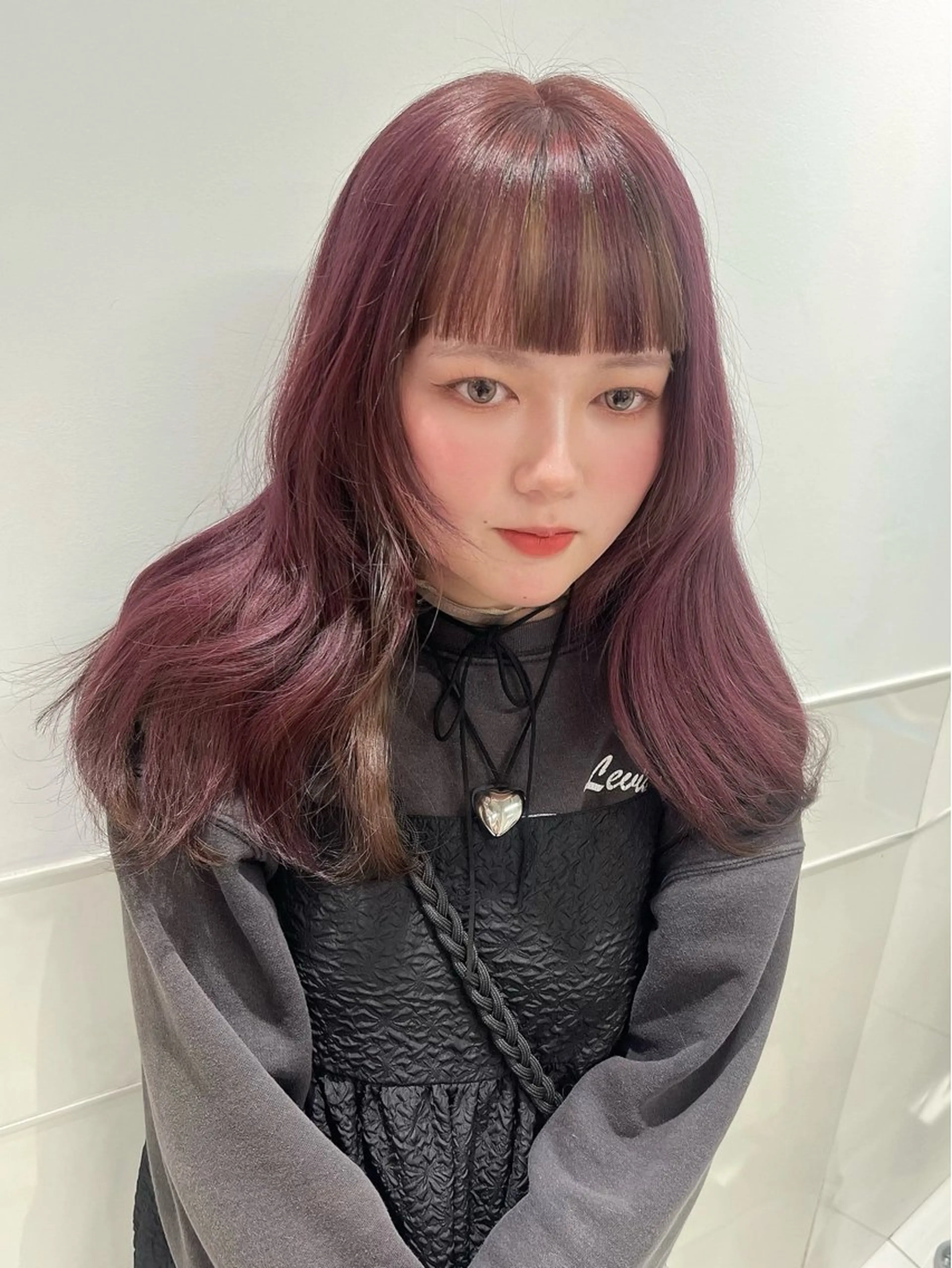 ロング カラー ブリーチ りおな/エクステ /ミルクティーカラーのヘアスタイル