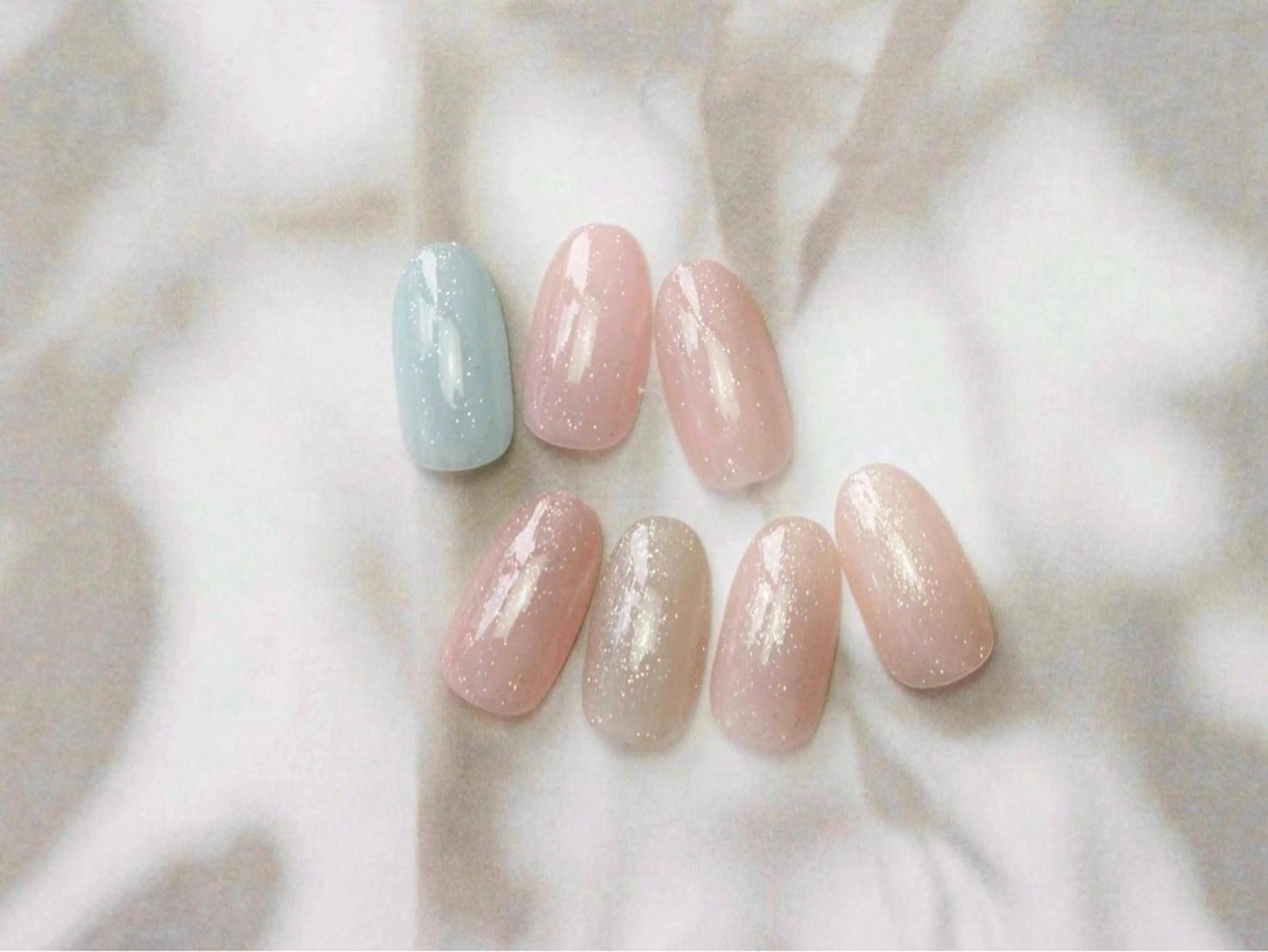 【オフ無し】ちゅるんとツヤ感🆙美爪カラー💅の写真