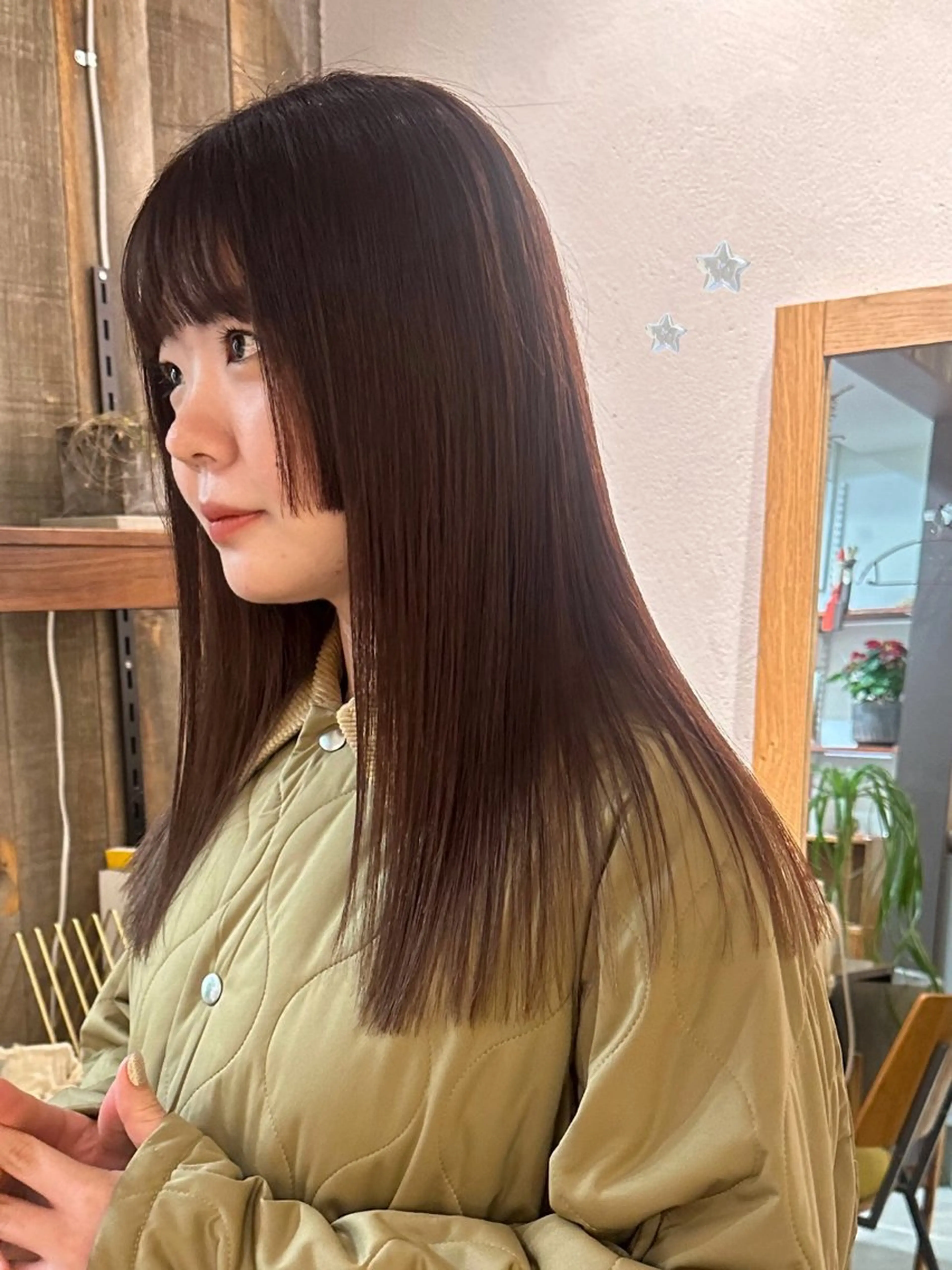 セミロング カラー 暖色カラー/レイヤー 🌙 オノユリカのヘアスタイル