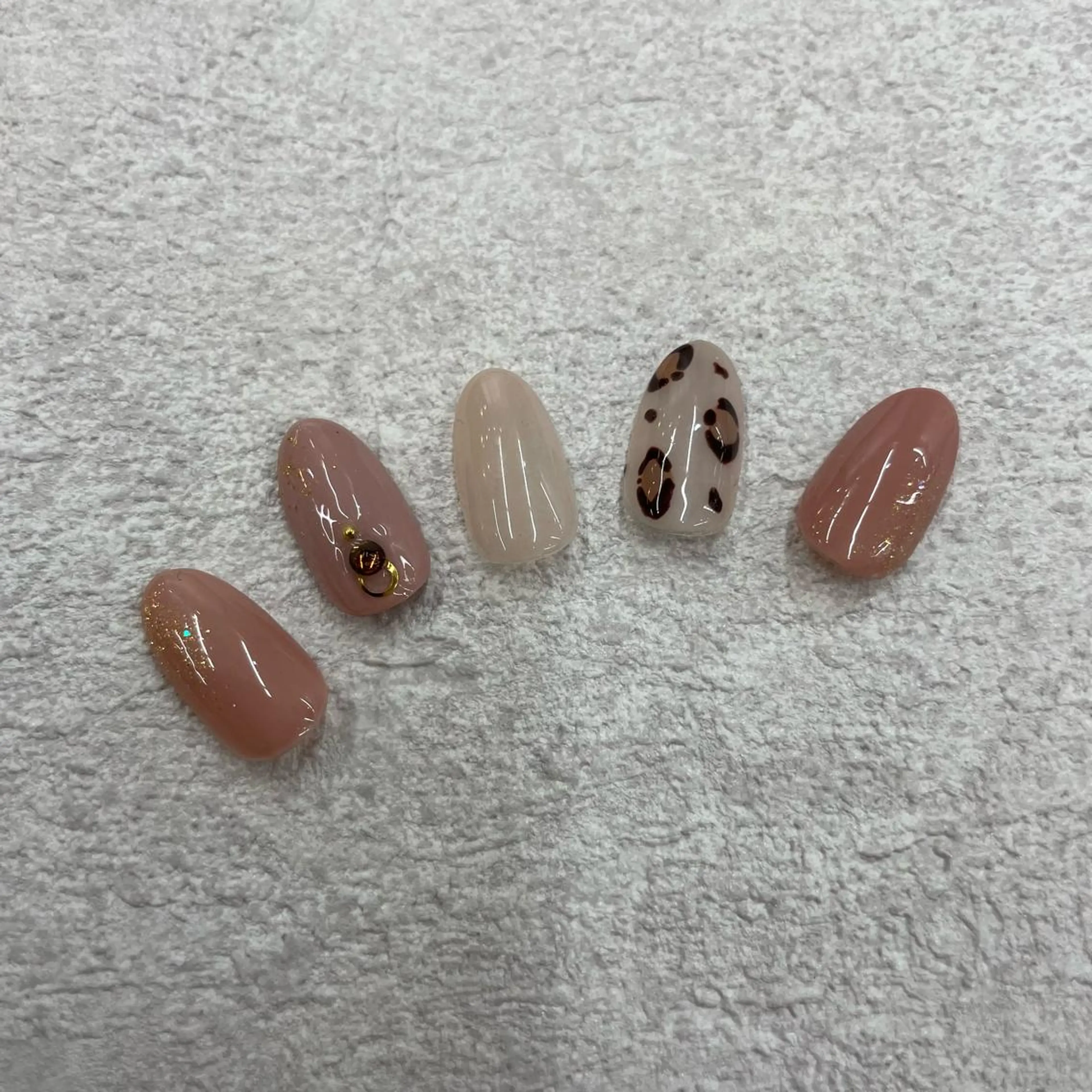 ネイル 東京ネイルアカデミー所属・Hitomi .Oのネイルデザイン