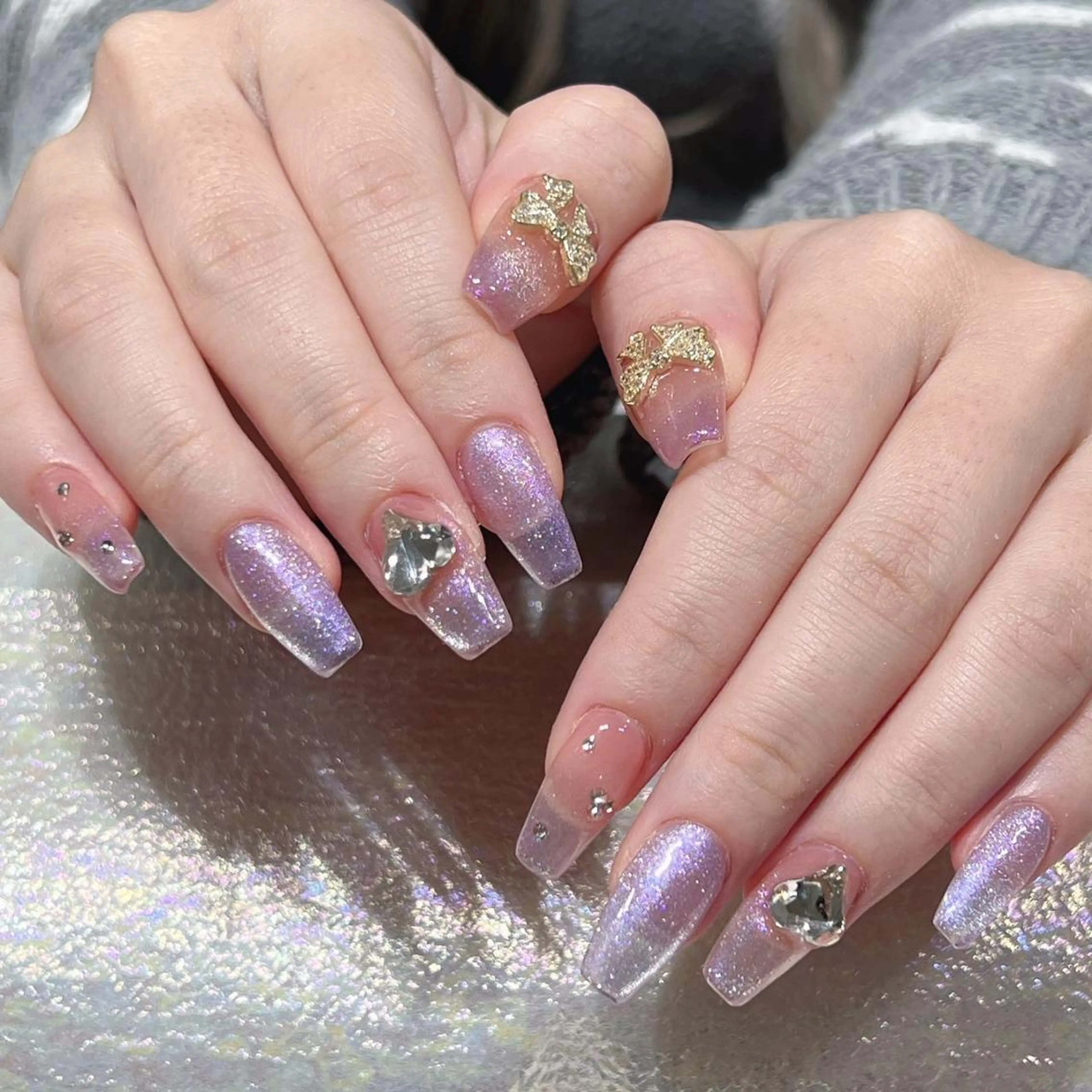 ネイル ハンドネイル Queens PUPUのネイルデザイン