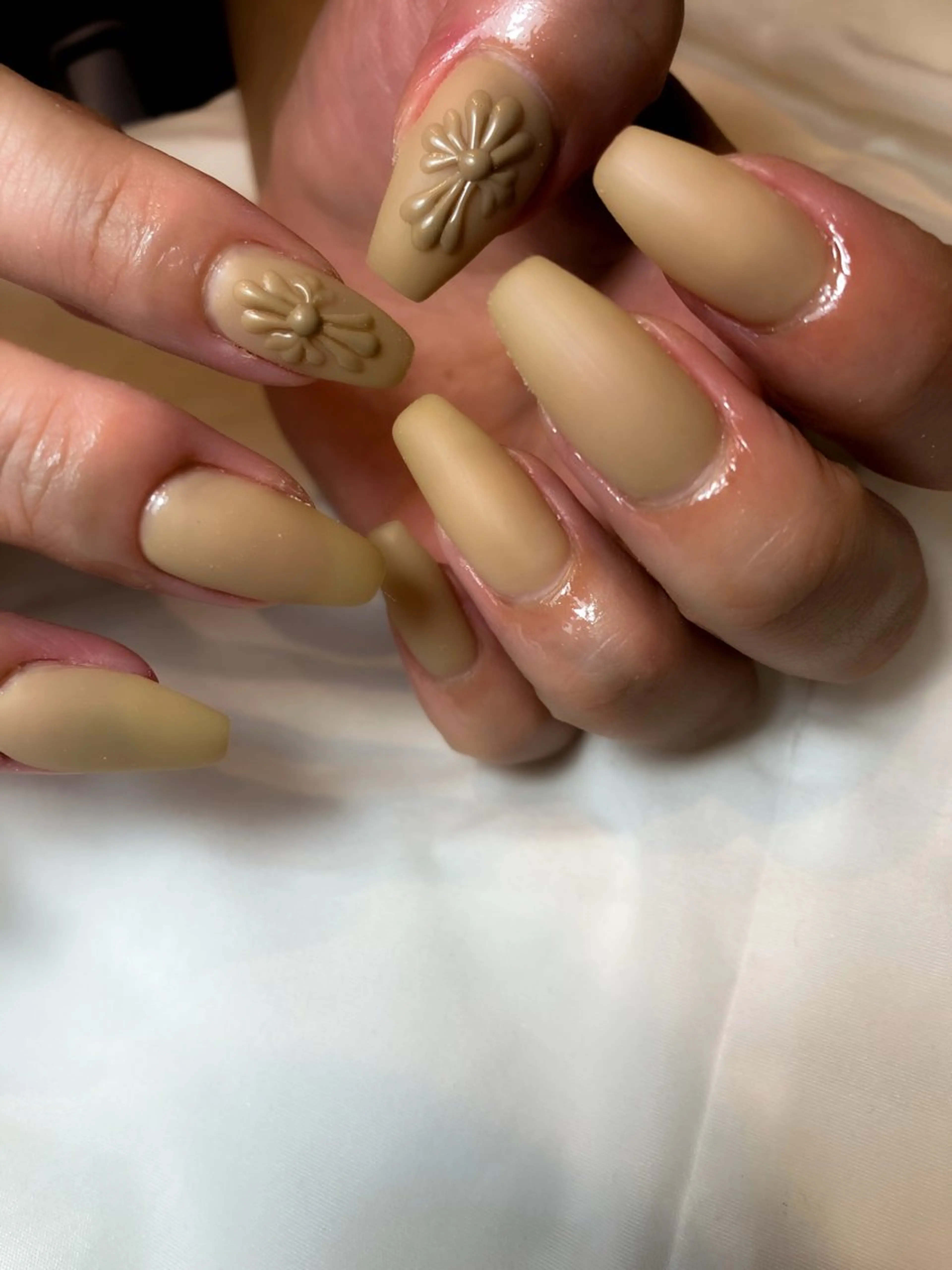 ネイル ハンドネイル PEACE minariのネイルデザイン