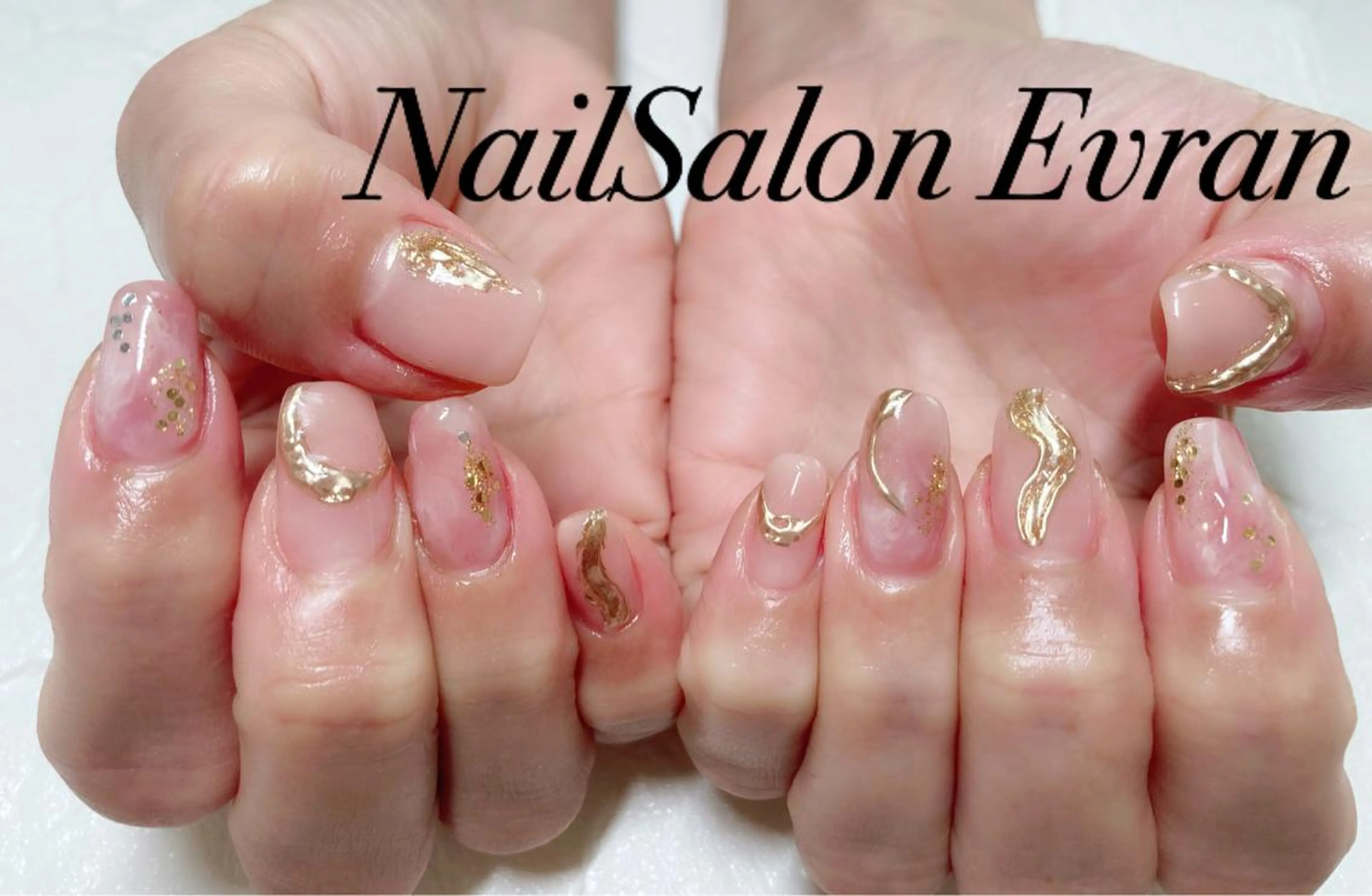 ネイル ニュアンスネイル ハンドネイル Nail salon Evranのネイルデザイン