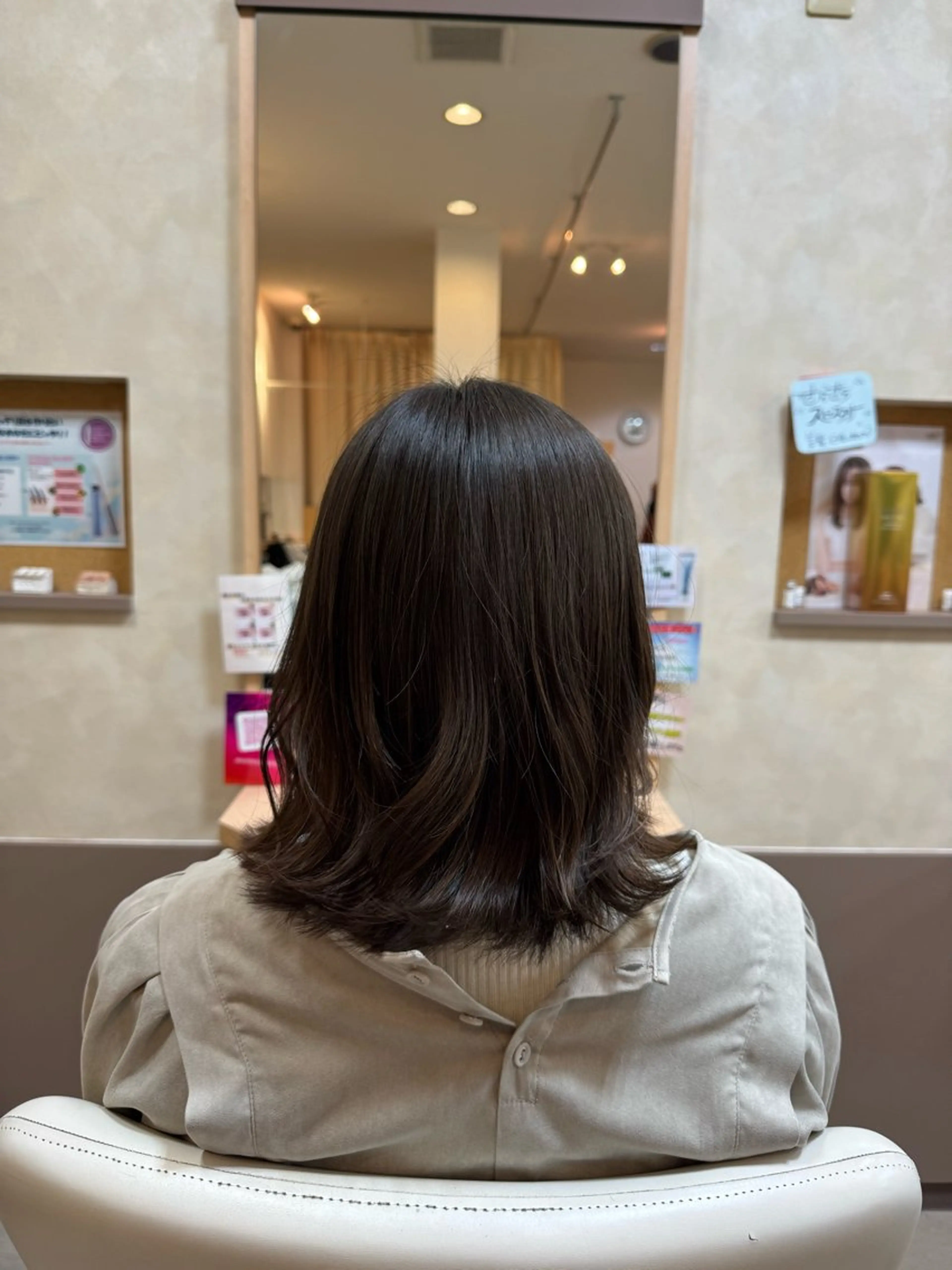 ミディアム マロン美容室所属・阪本 まなかのヘアスタイル