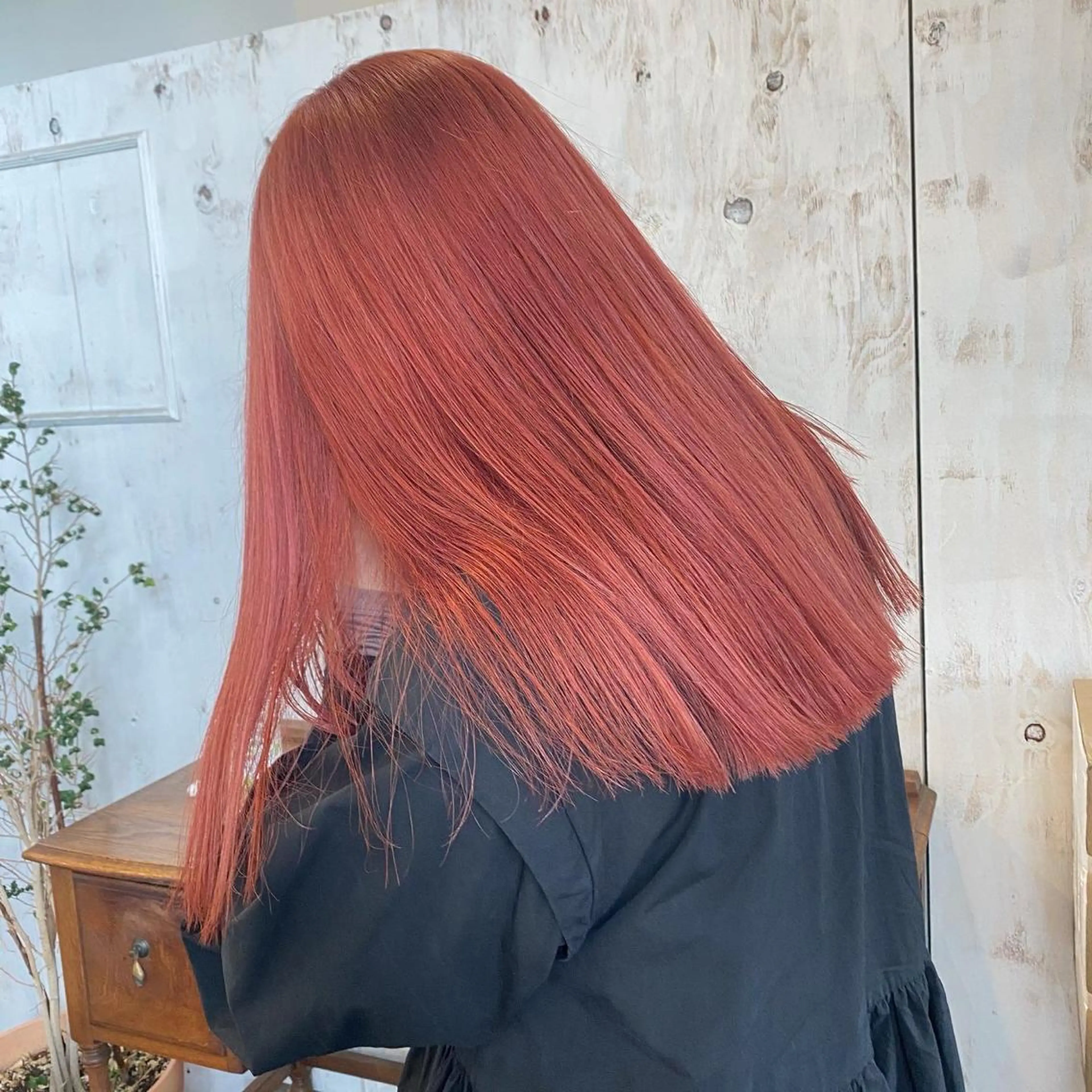 ロング カラー パーマ ヘアアレンジ メンズ キッズ ネイル マツエク・マツパ モリモト サナのヘアスタイル