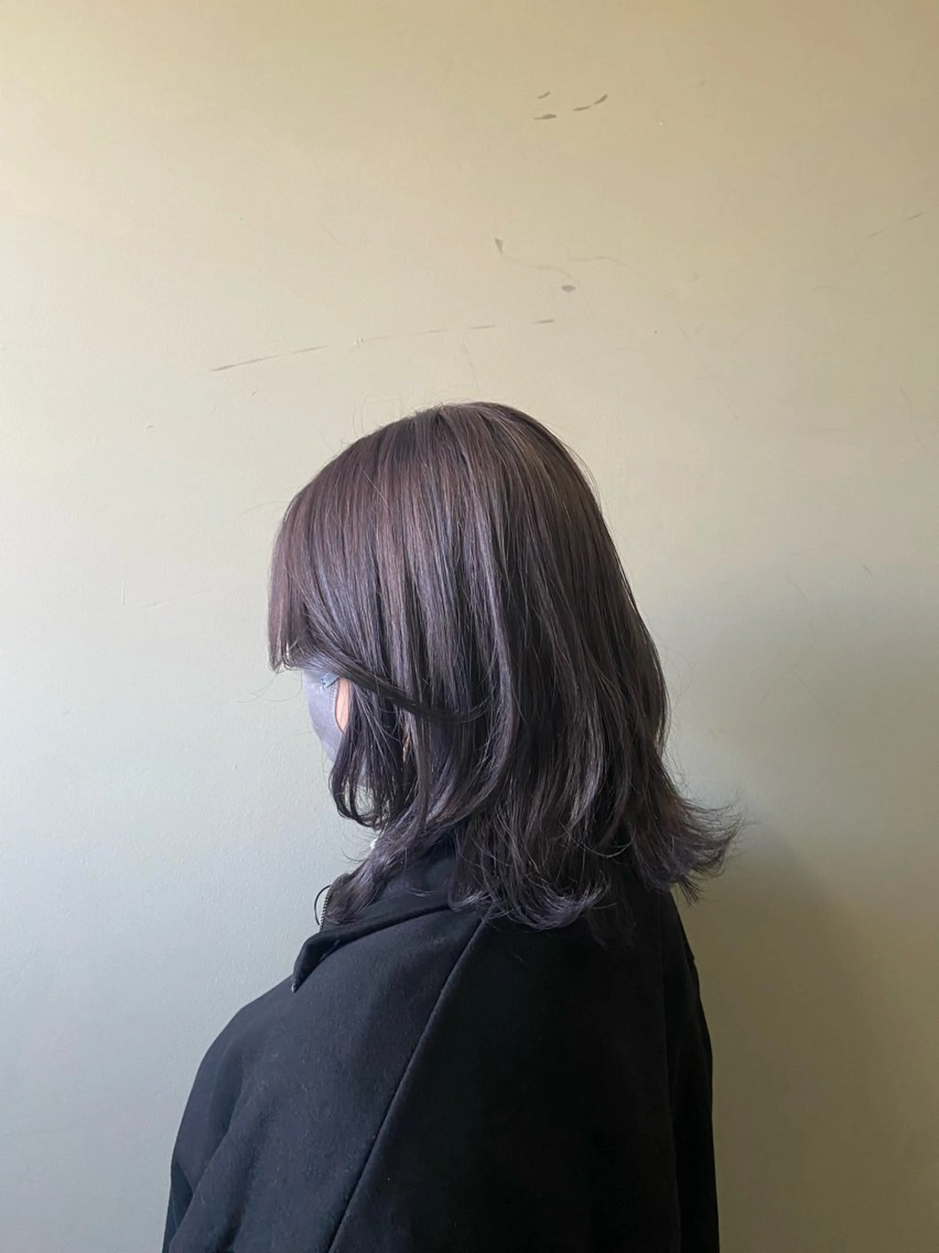 ミディアム モリ アヤノのヘアスタイル