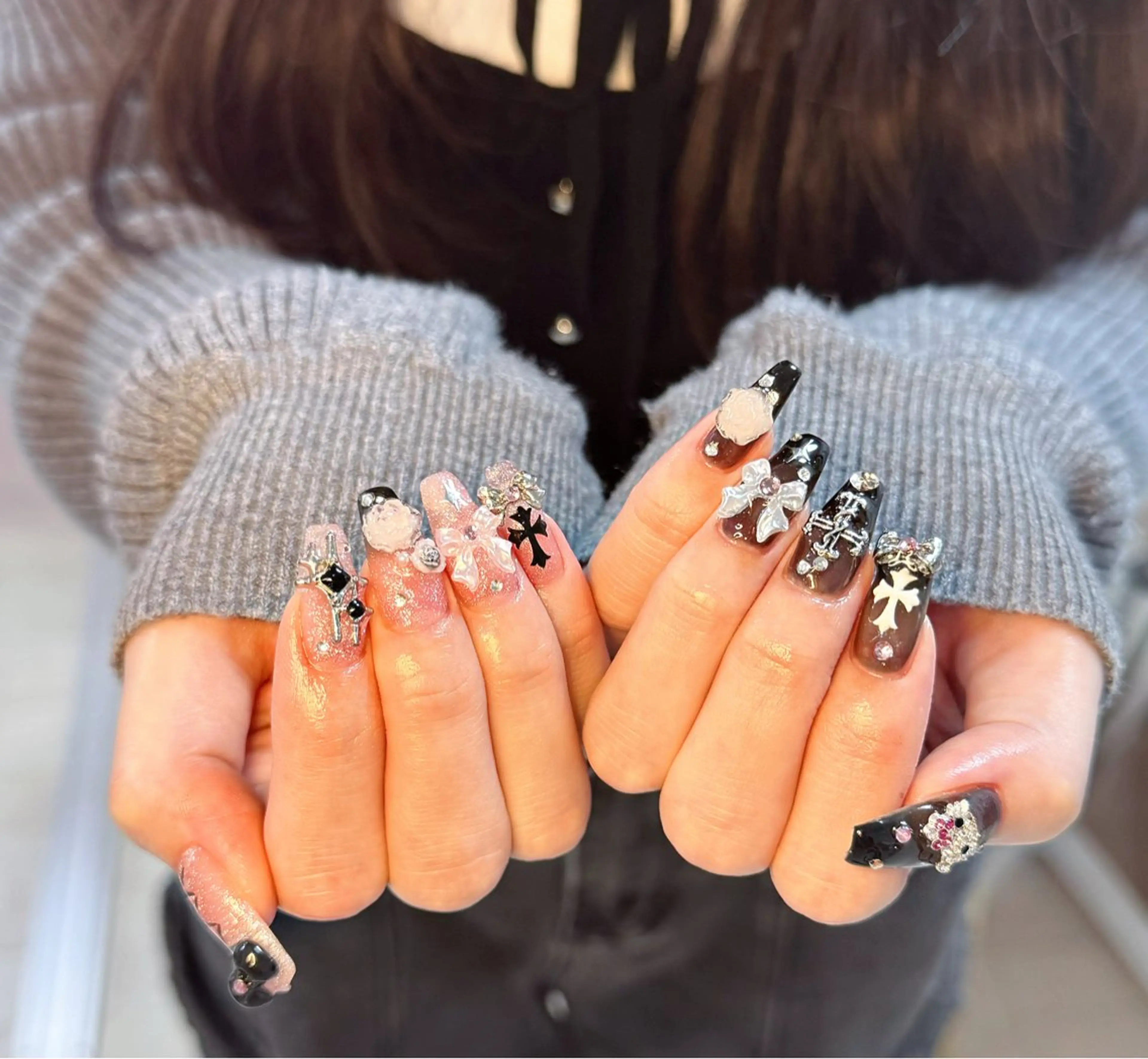 ネイル アートネイル オーロラネイル チークネイル フレンチネイル ガラスフレンチ ハンドネイル 🎀🎀YooLi Nail Salonのネイルデザイン