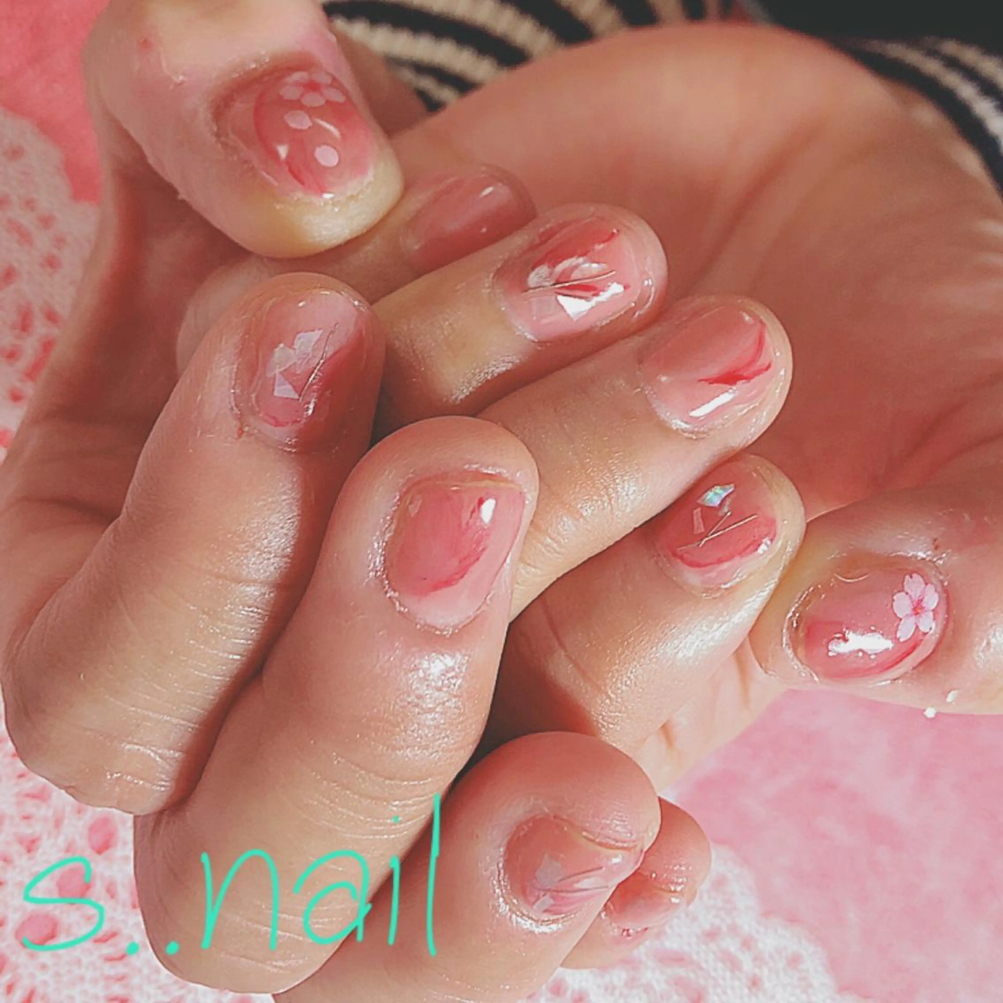 ネイル ニュアンスネイル ハンドネイル フットネイル s..nail / MORITAのネイルデザイン