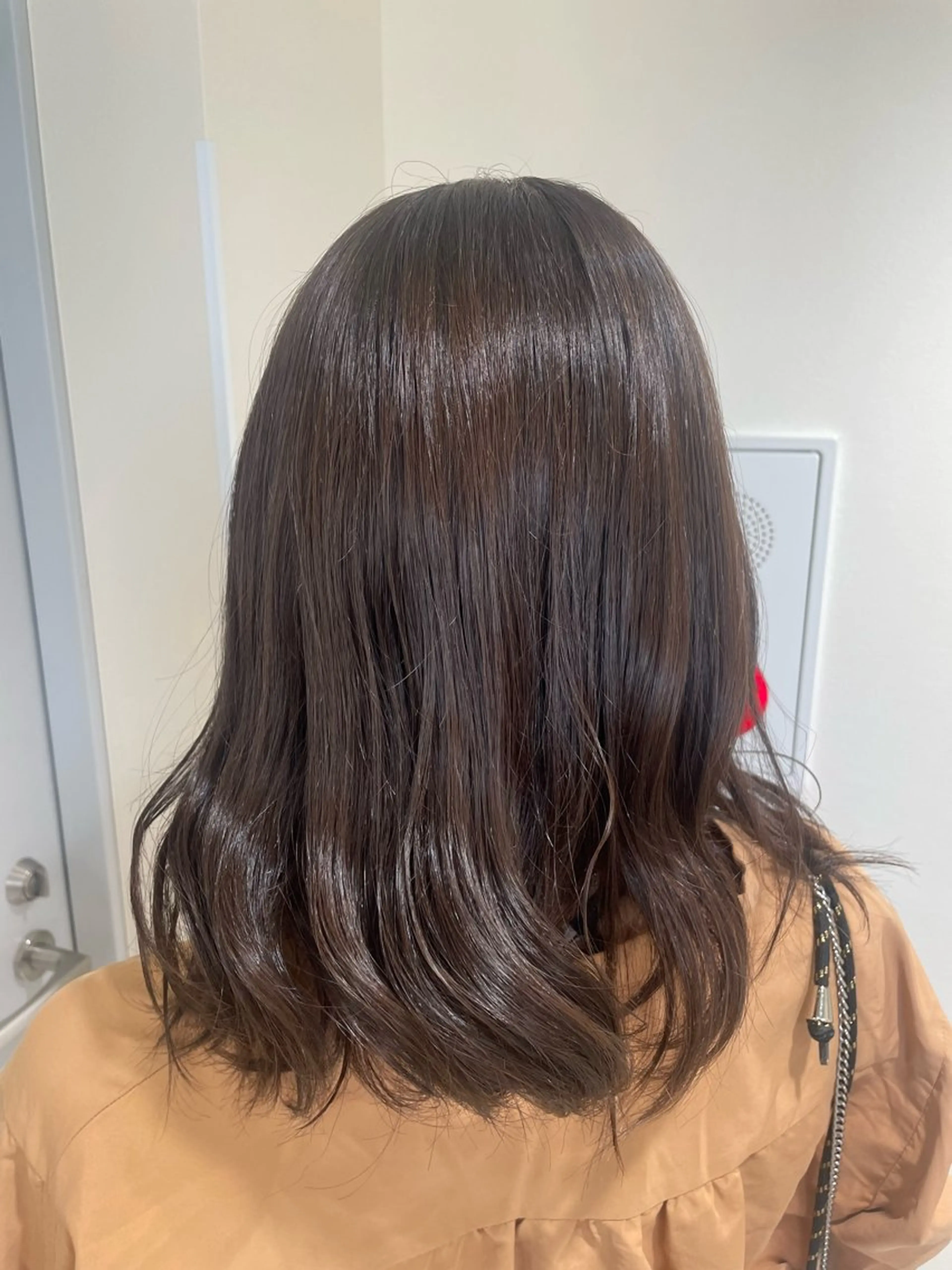 ミディアム カラー ヘアカラー NaVIユウジ ブリーチカラーのヘアスタイル
