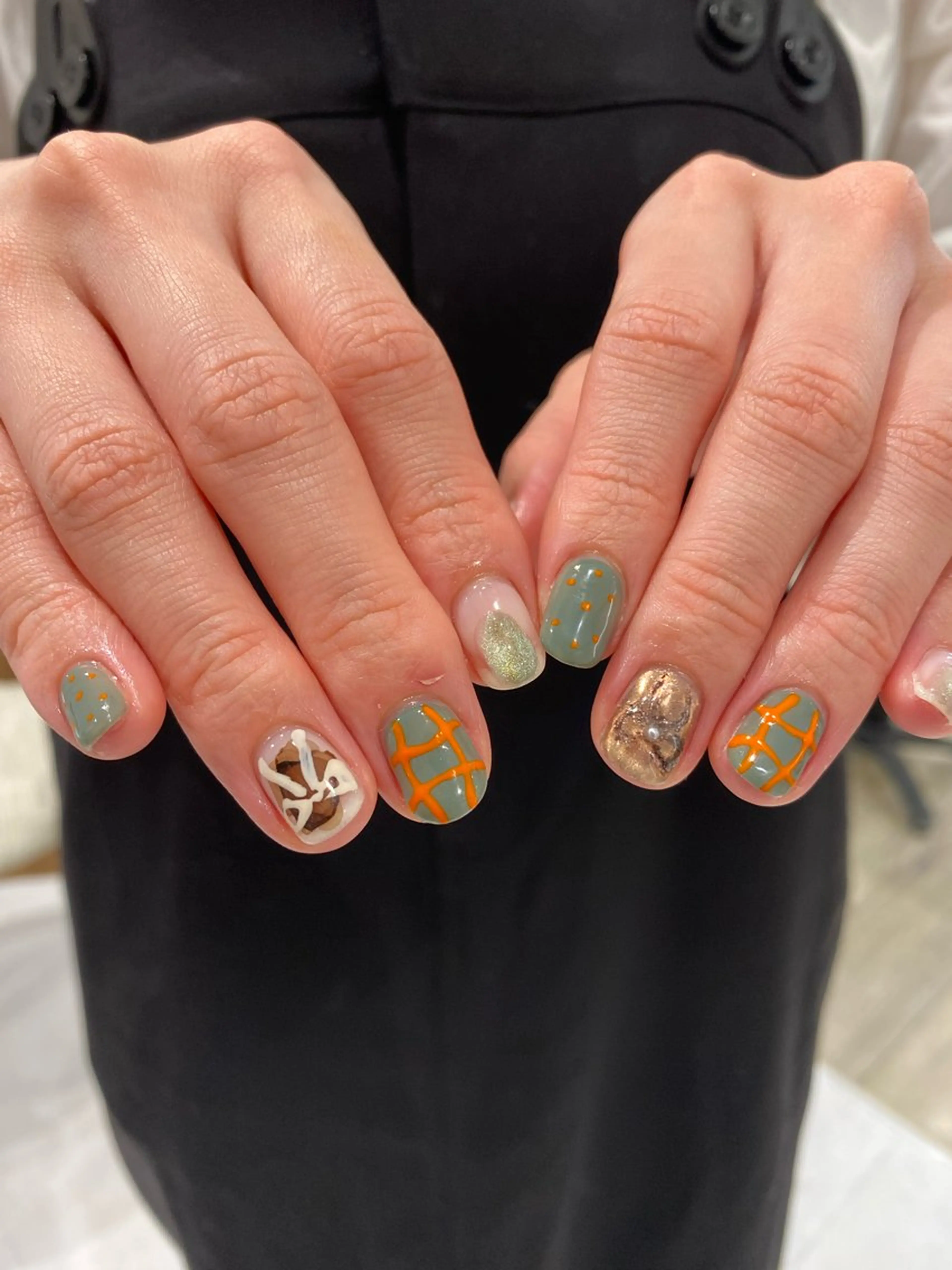 ネイル オーロラネイル マグネットネイル ニュアンスネイル シンプルネイル 春ネイル ハンドネイル 草加ニュアンスネイル 🌚hersのネイルデザイン