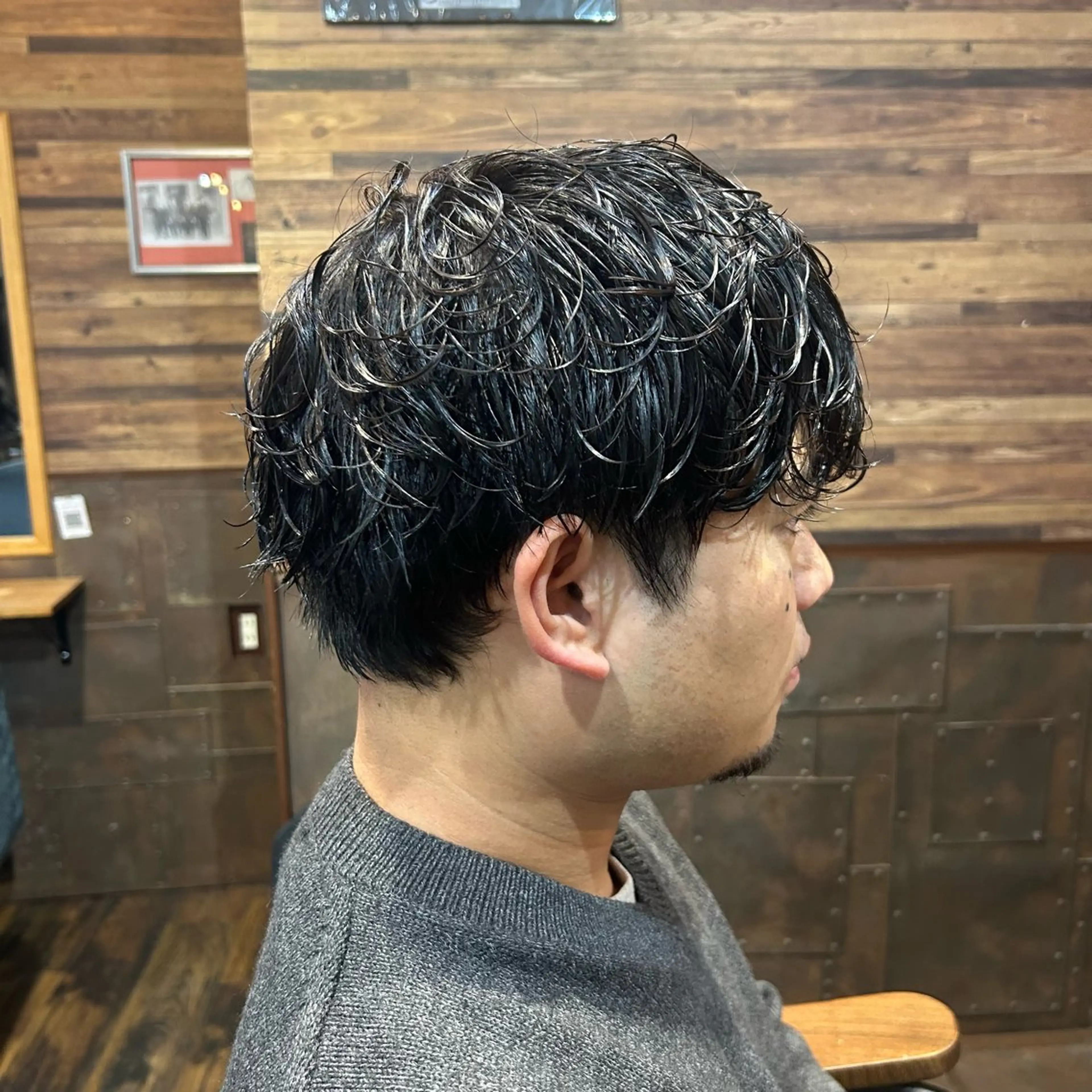 ショート パーマ メンズ フェザーパーマ メンズパーマ カット パーマ トリートメント ツイスパ/メンズ特化 🦋𝑺𝑶𝑵𝑬の眉毛・アイブロウイメージ