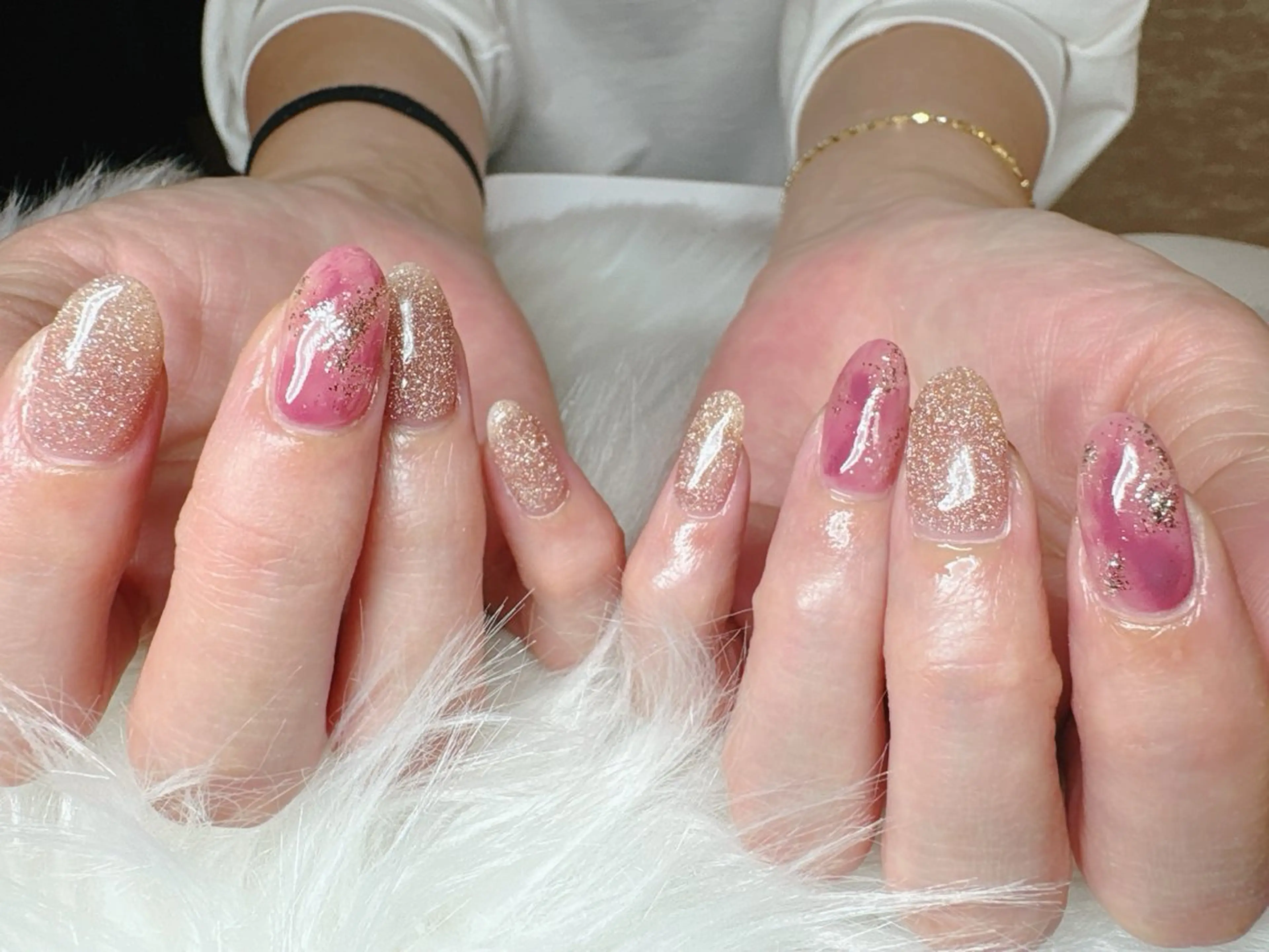 ネイル ECLAT エクラ所属・寺山 千鶴のネイルデザイン