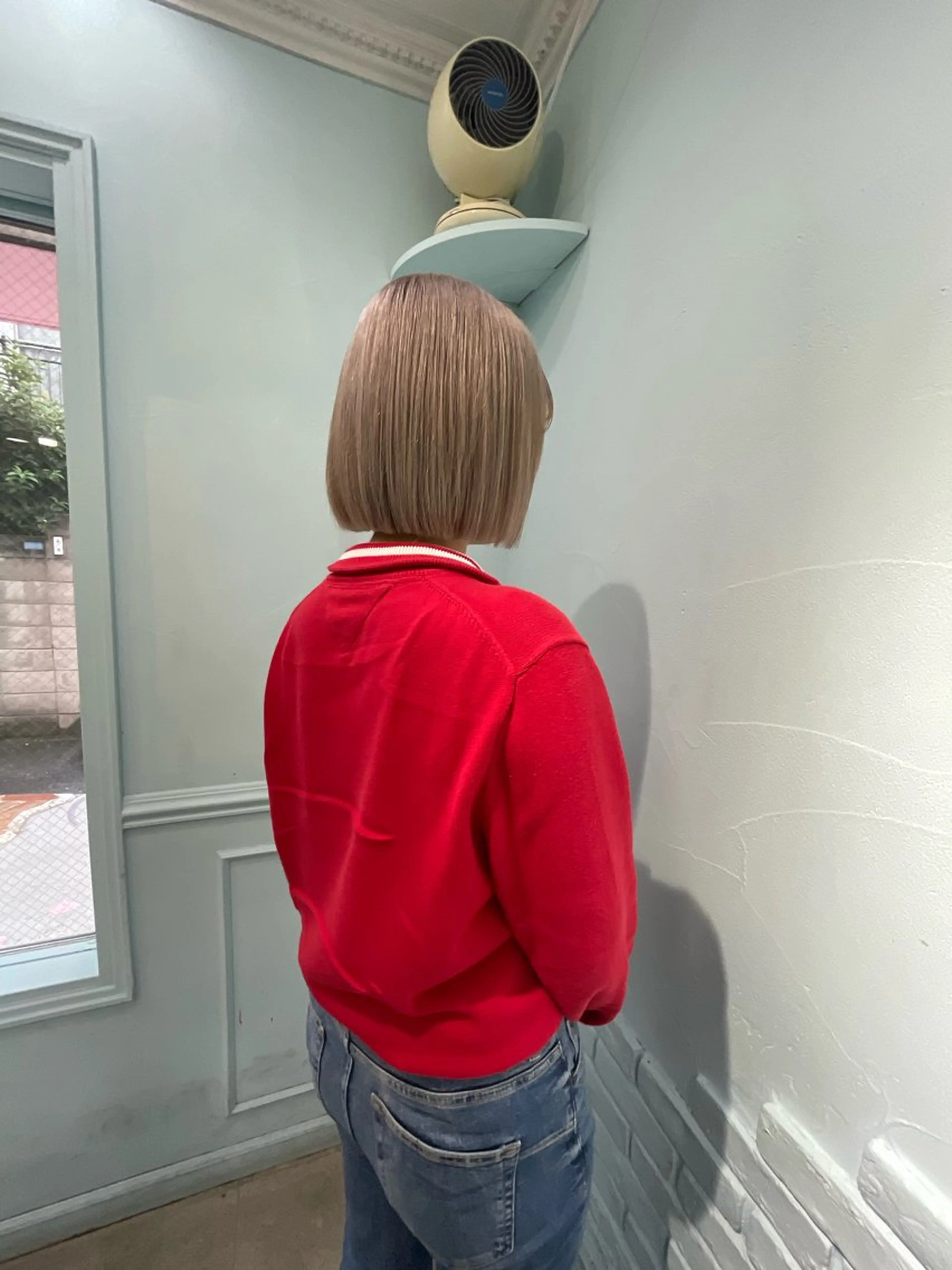 ショート カラー アッシュ アッシュグレー ベージュカラー ブリーチ ブロンド ヘアカラー トリートメント 【美髪ハイトーン】 髪質改善/大和🎀のヘアスタイル