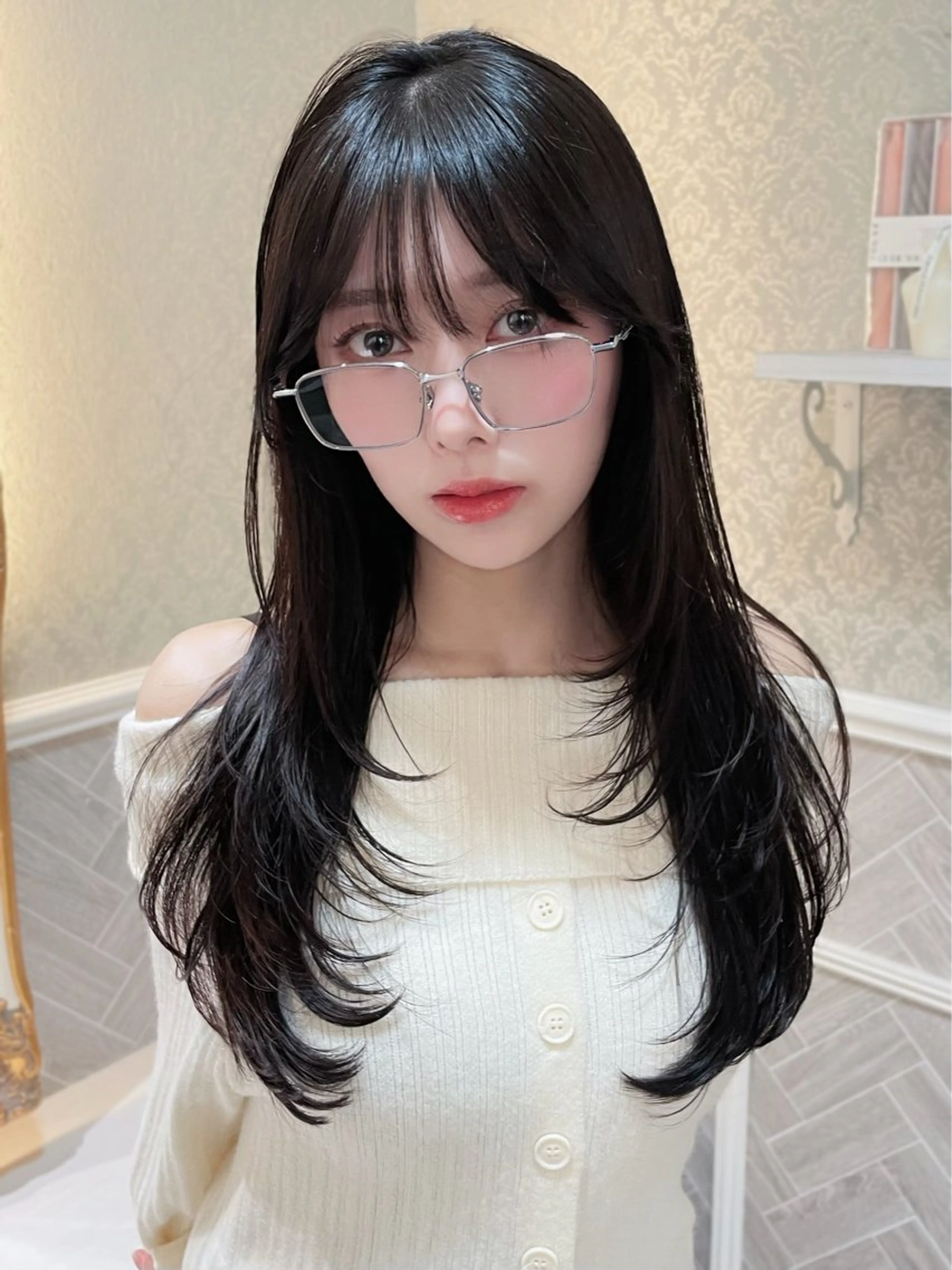 ロング 髪質改善 韓国風ヘア レイヤーカット ロング 縮毛矯正 カット ヘアカラー トリートメント 美髪縮毛矯正🤍 髪質改善/Shinaのヘアスタイル