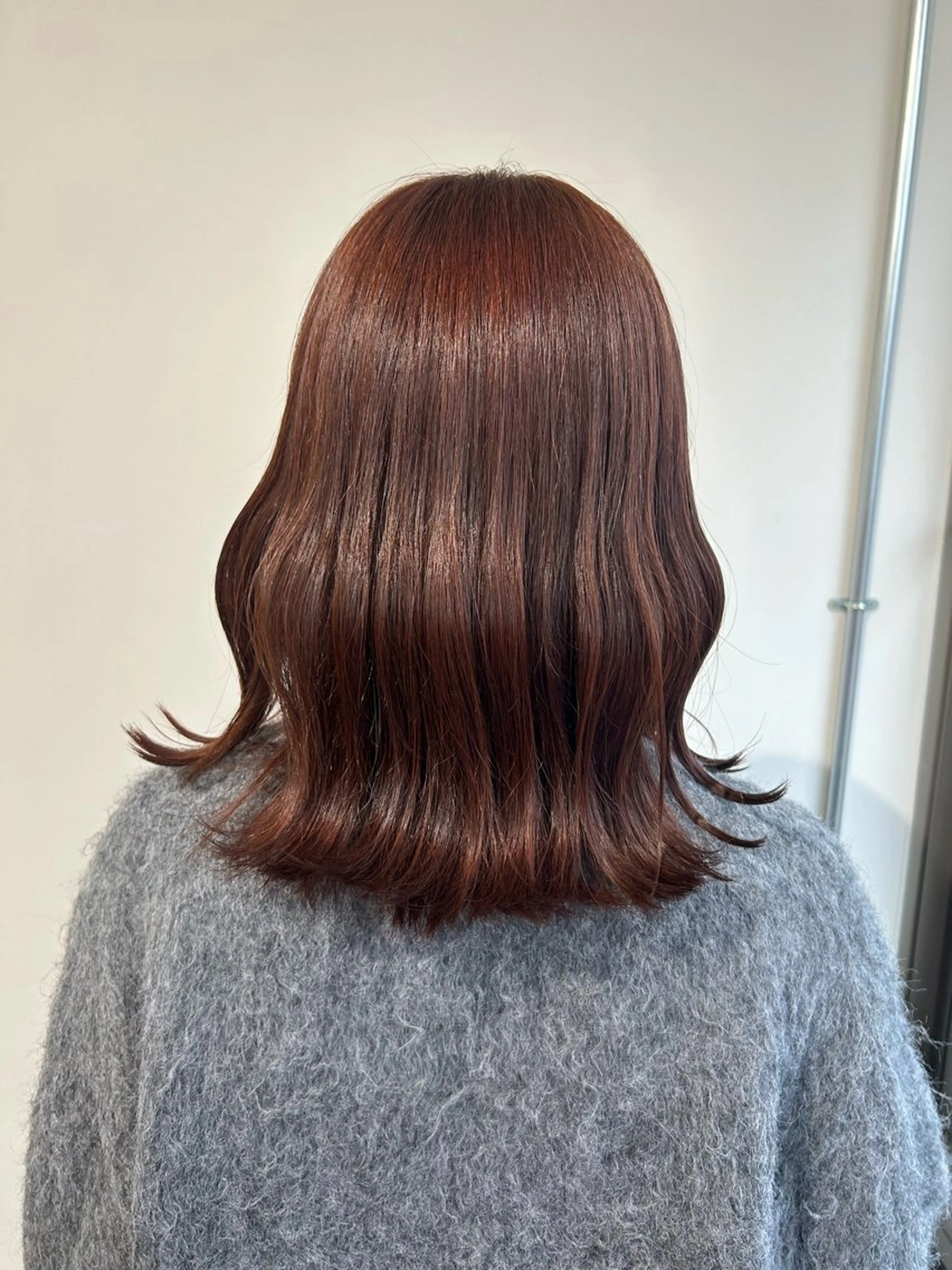 ミディアム カラー ヘアカラー ベージュ/ダブルカラ ー/新潟駅/青柳萌果のヘアスタイル