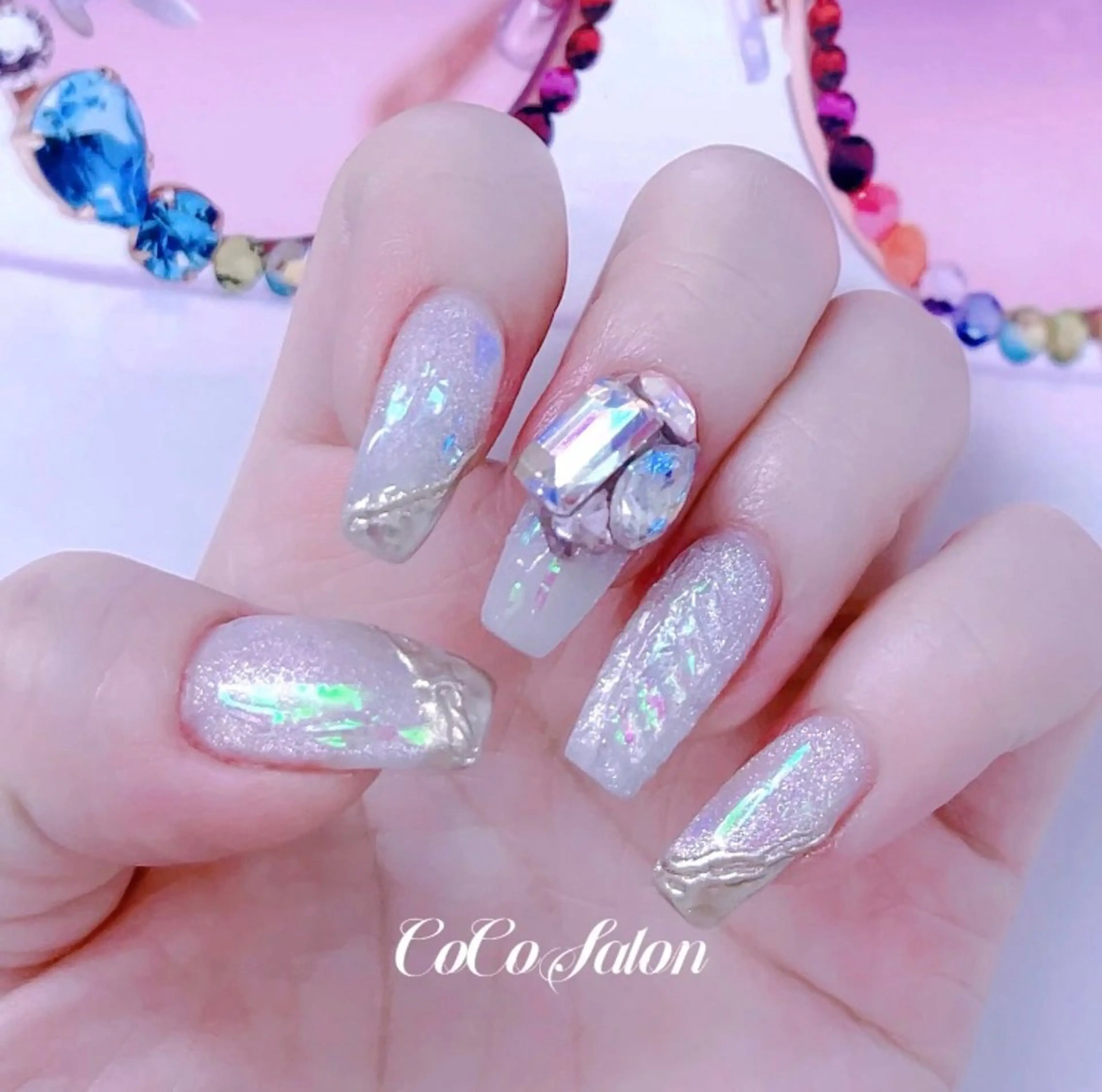 ネイル オーロラネイル ジェルネイル キラキラネイル ニュアンスネイル 春ネイル CoCo Salon ネイル/睫毛/脱毛のネイルデザイン
