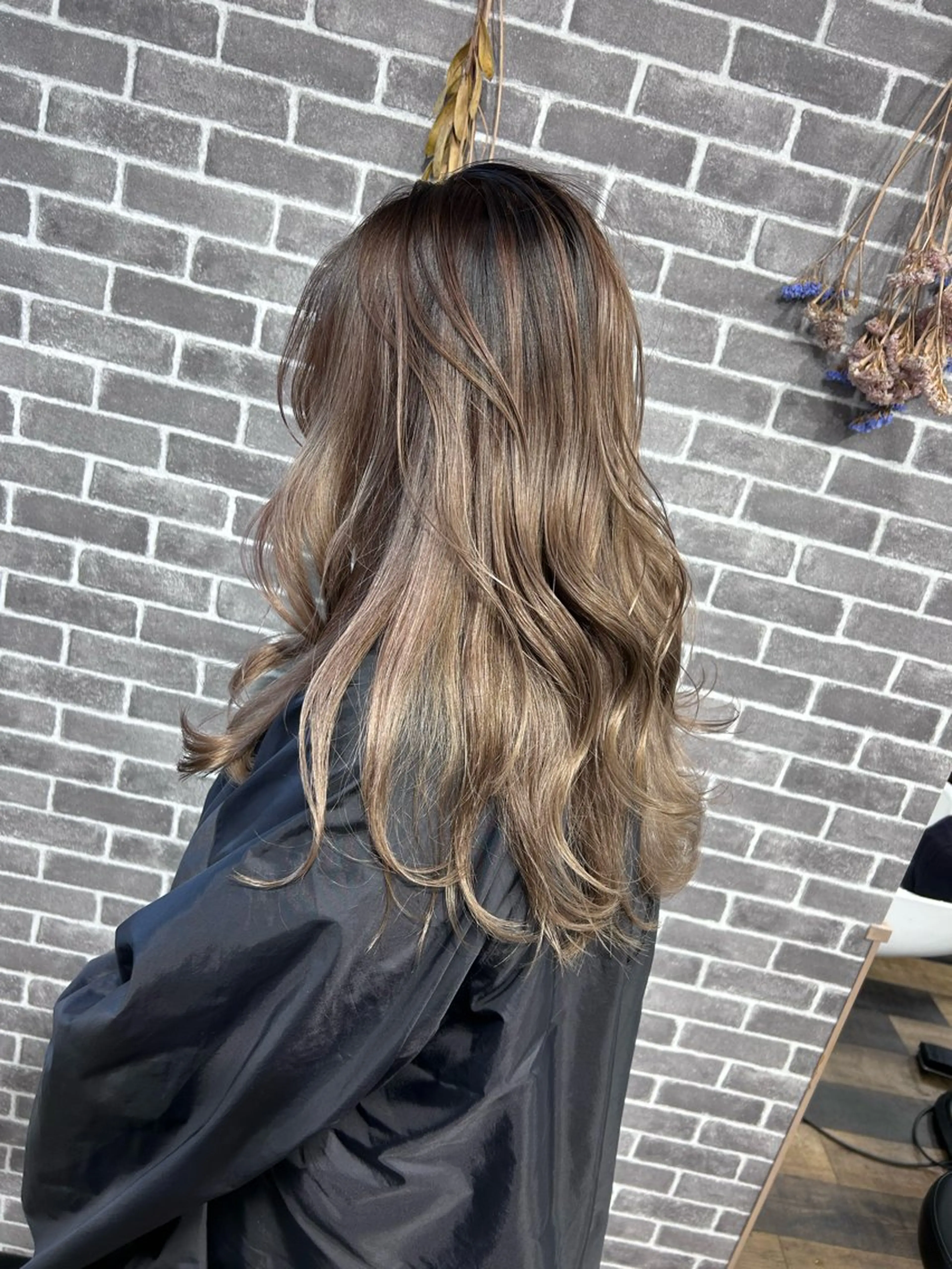 ロング カット ヘアカラー AN'TIA小作所属・AN'TIA小作代表 ⭐︎kazuma⭐︎のヘアスタイル