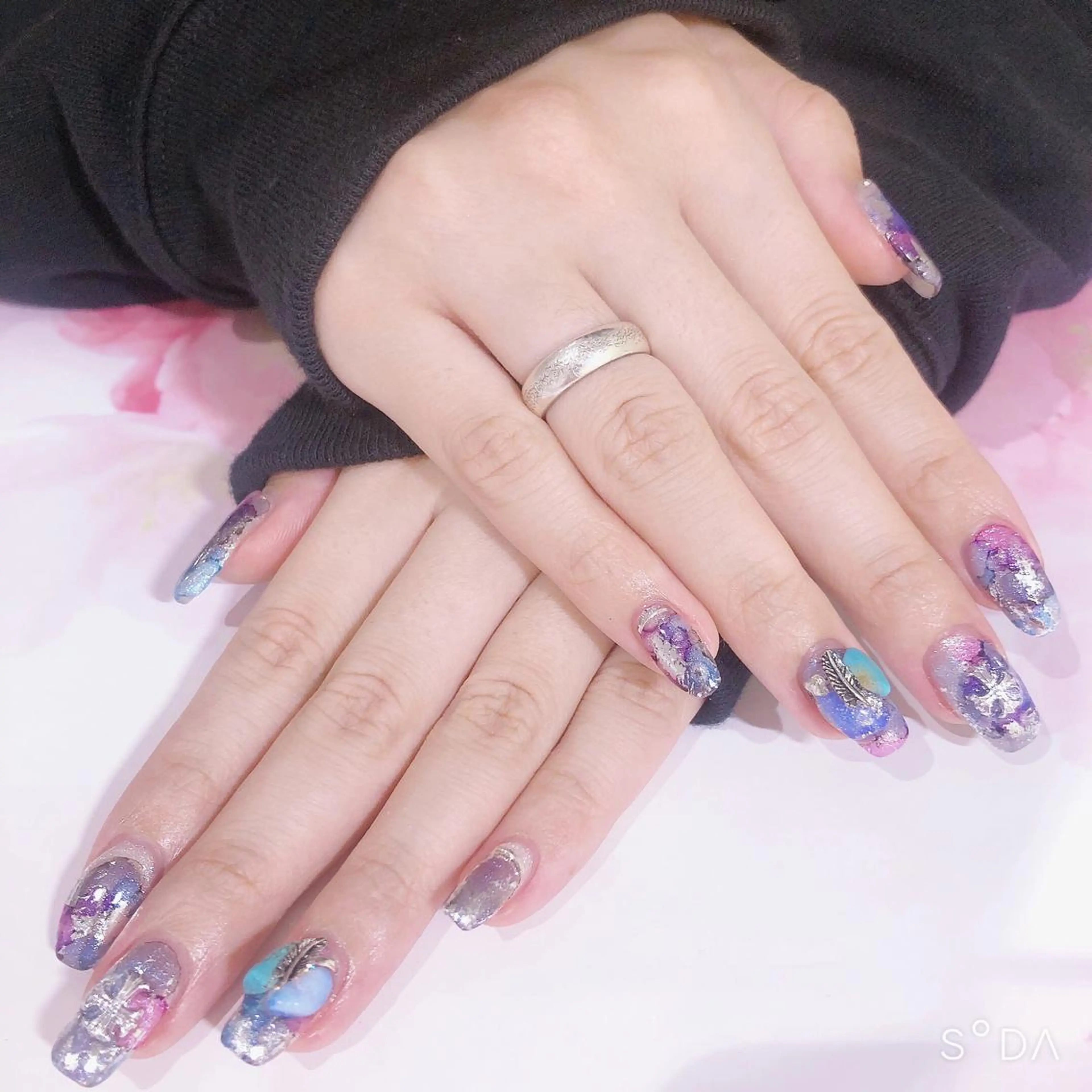 ネイル ハンドネイル 吉野✨ ネイルデザイナー✨のネイルデザイン