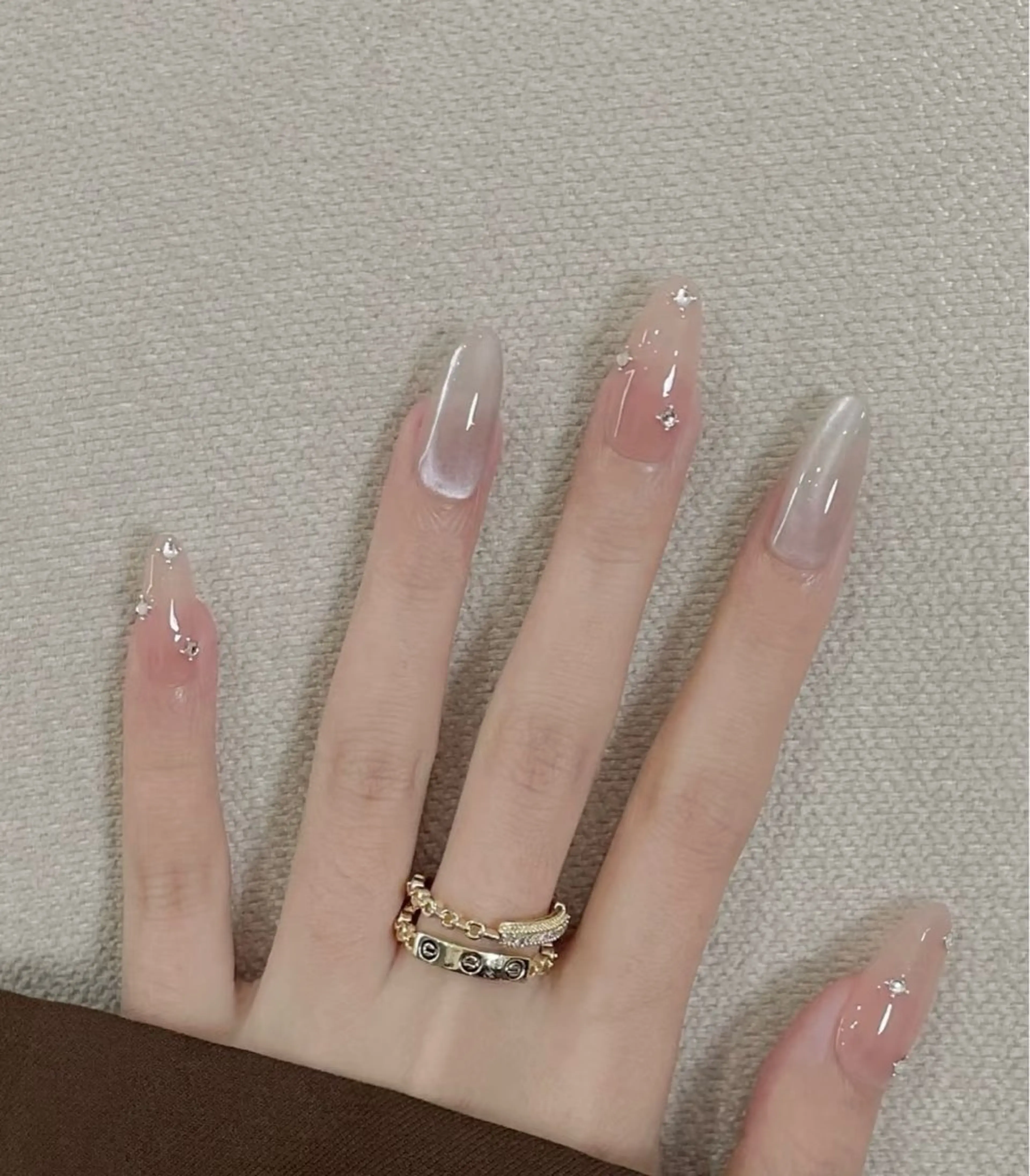 ネイル 高木 維麗絲のネイルデザイン