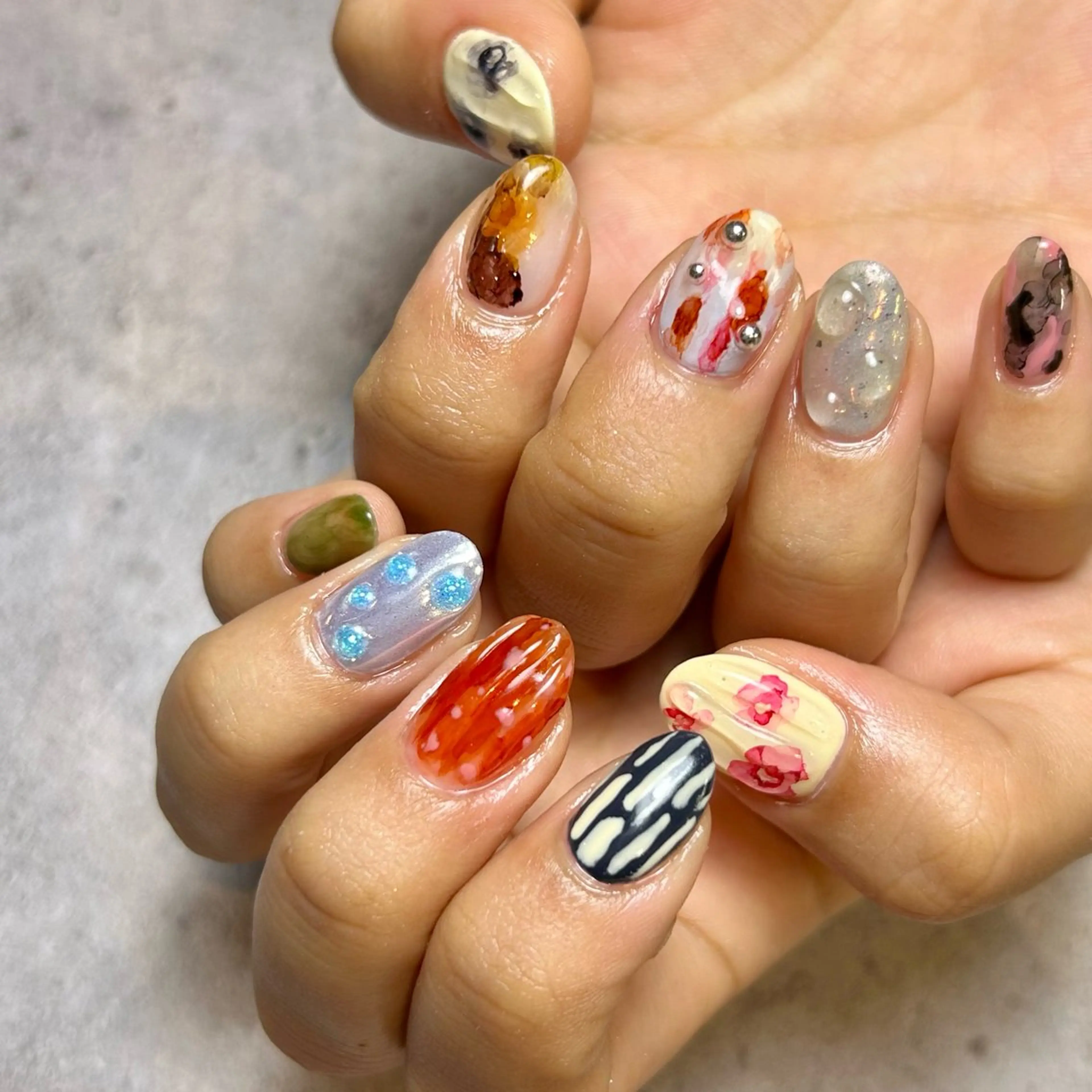 ネイル 成人式 持ち込み ニュアンスネイル ハンドネイル Reflection marikoのネイルデザイン