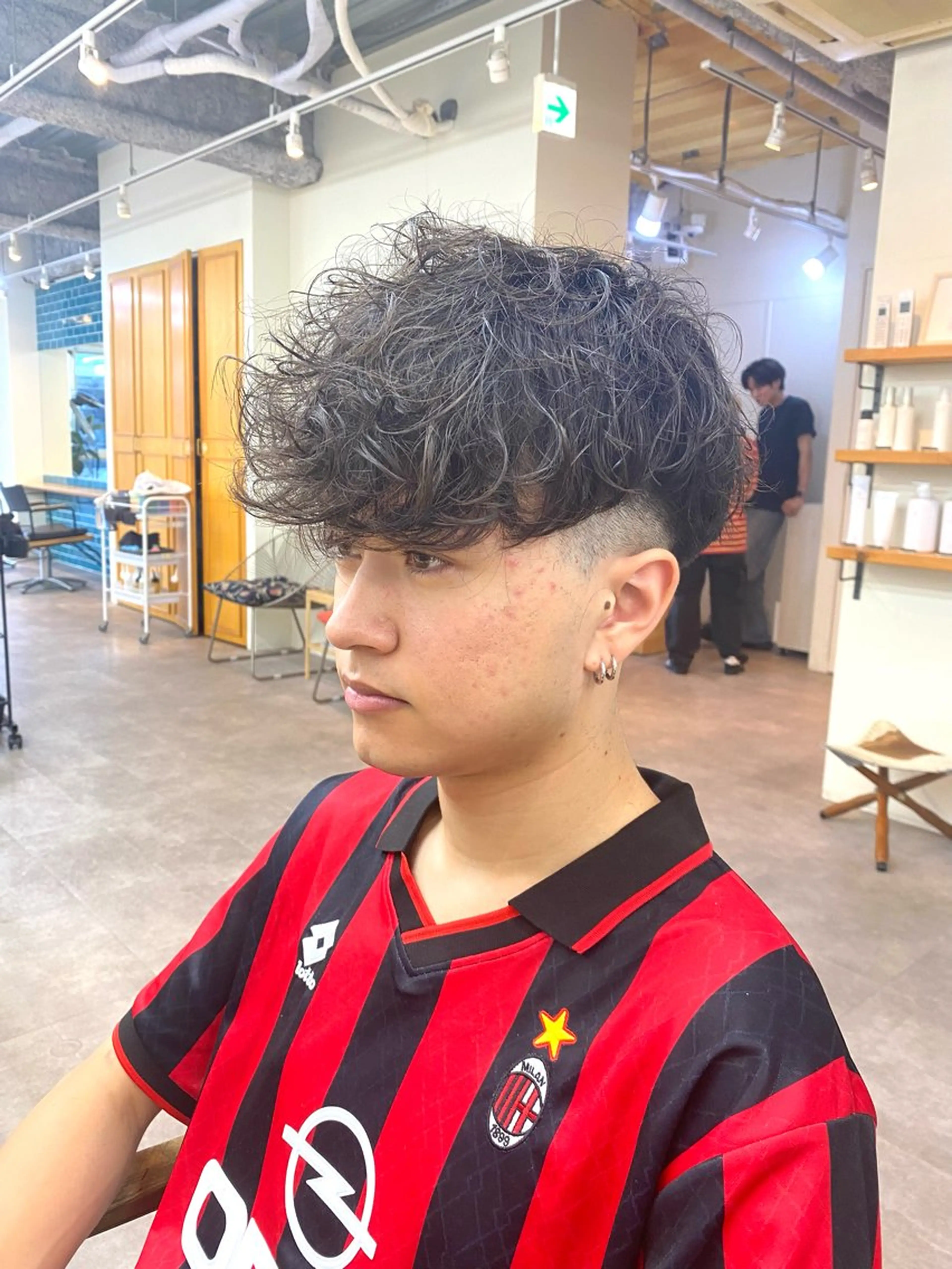 パーマ メンズ メンズパーマ スペインカール スパイラルパーマ カット パーマ シャドウパーマ/ 波巻パーマYu-Kiのヘアスタイル