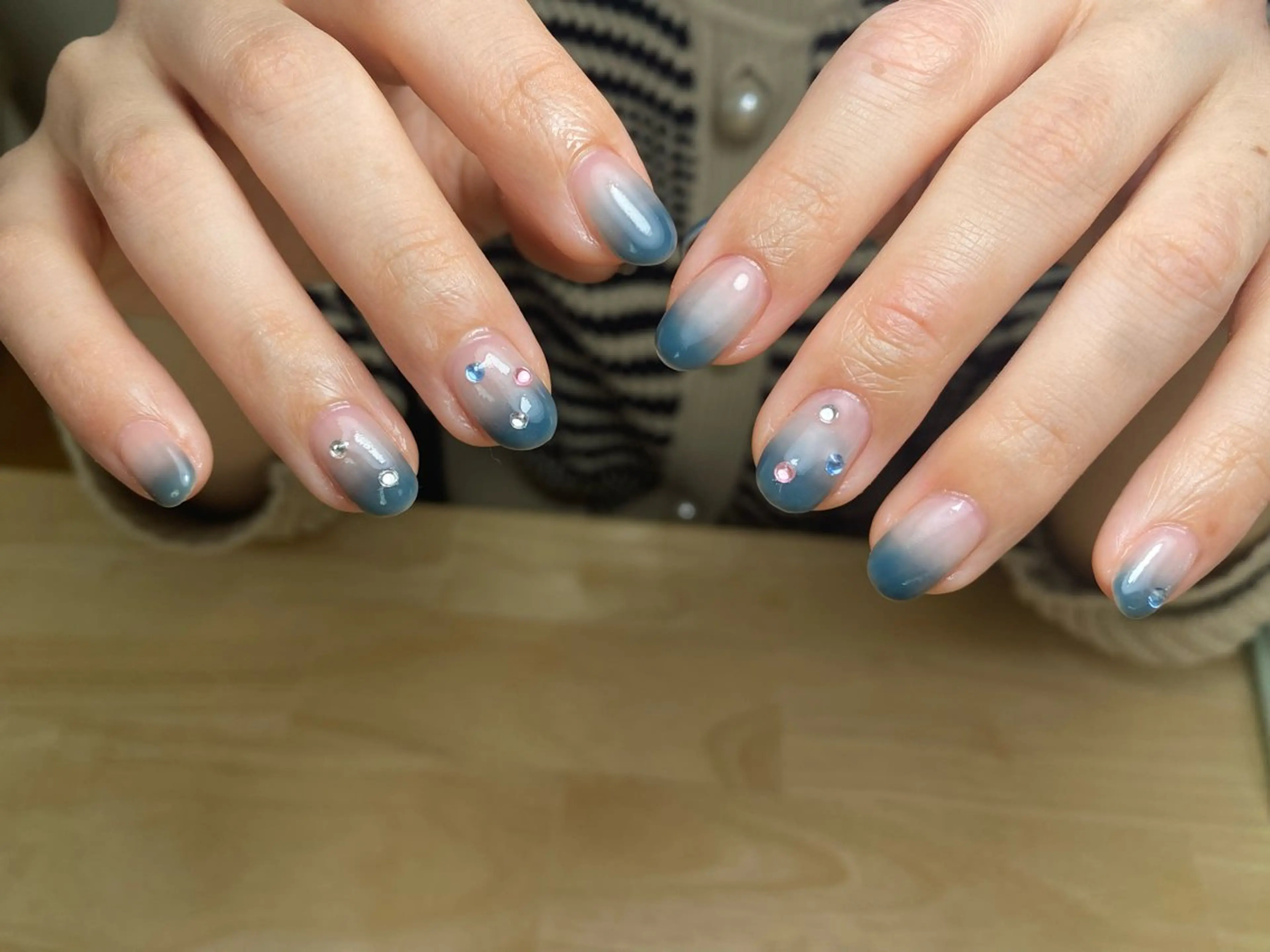 ネイル ハンドネイル atelier moamのネイルデザイン